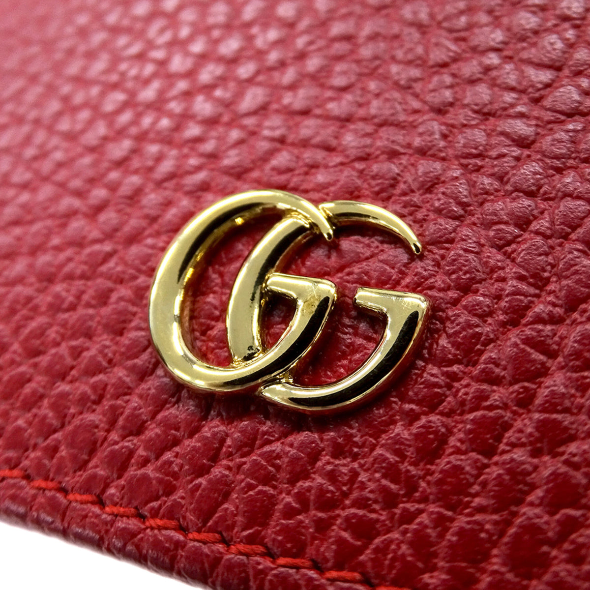 Gucci Red Color Leather Wallet (Bi-Fold) (Pre-Owned)