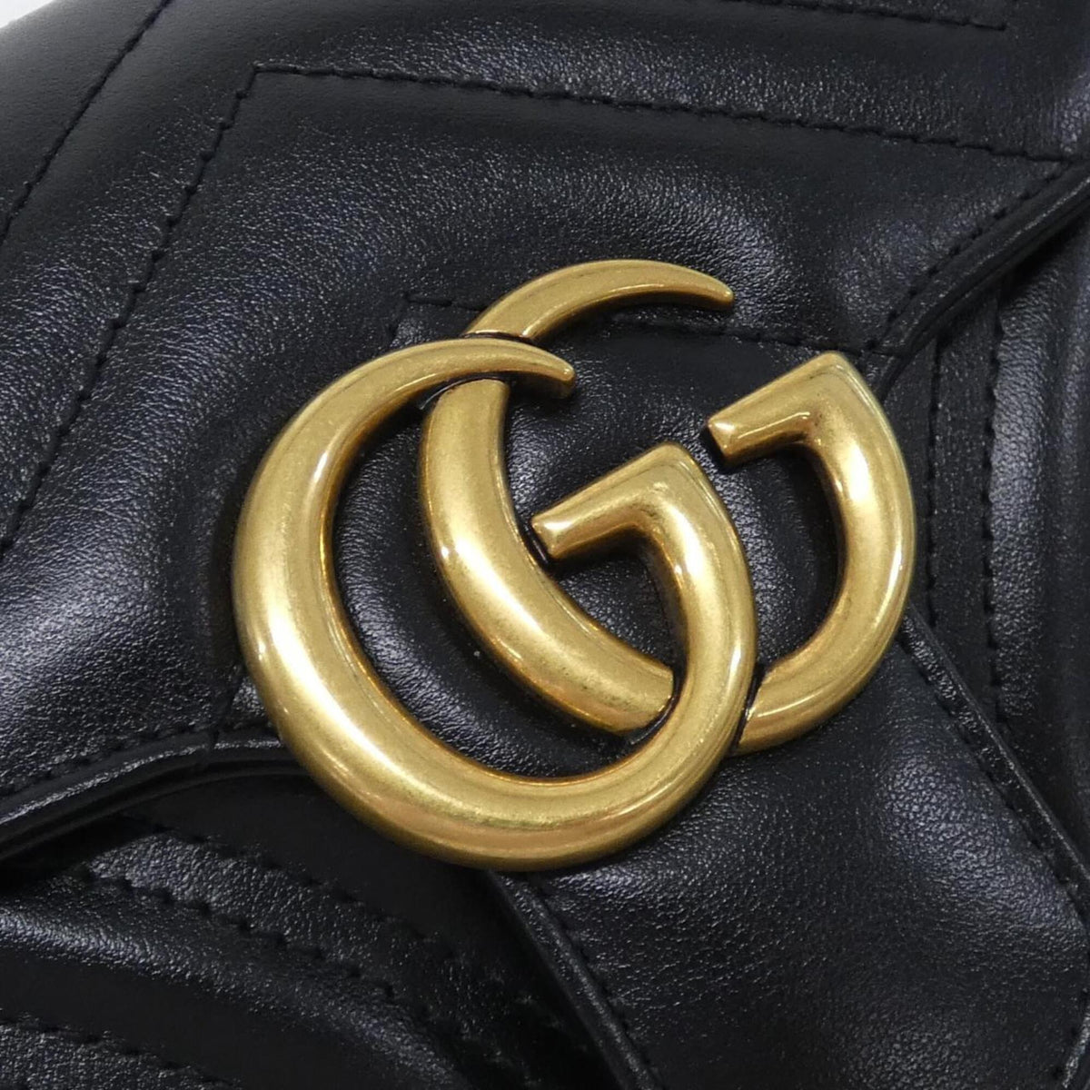 Gucci Black Quilting Leather Shoulder Bag (Pre-Owned)