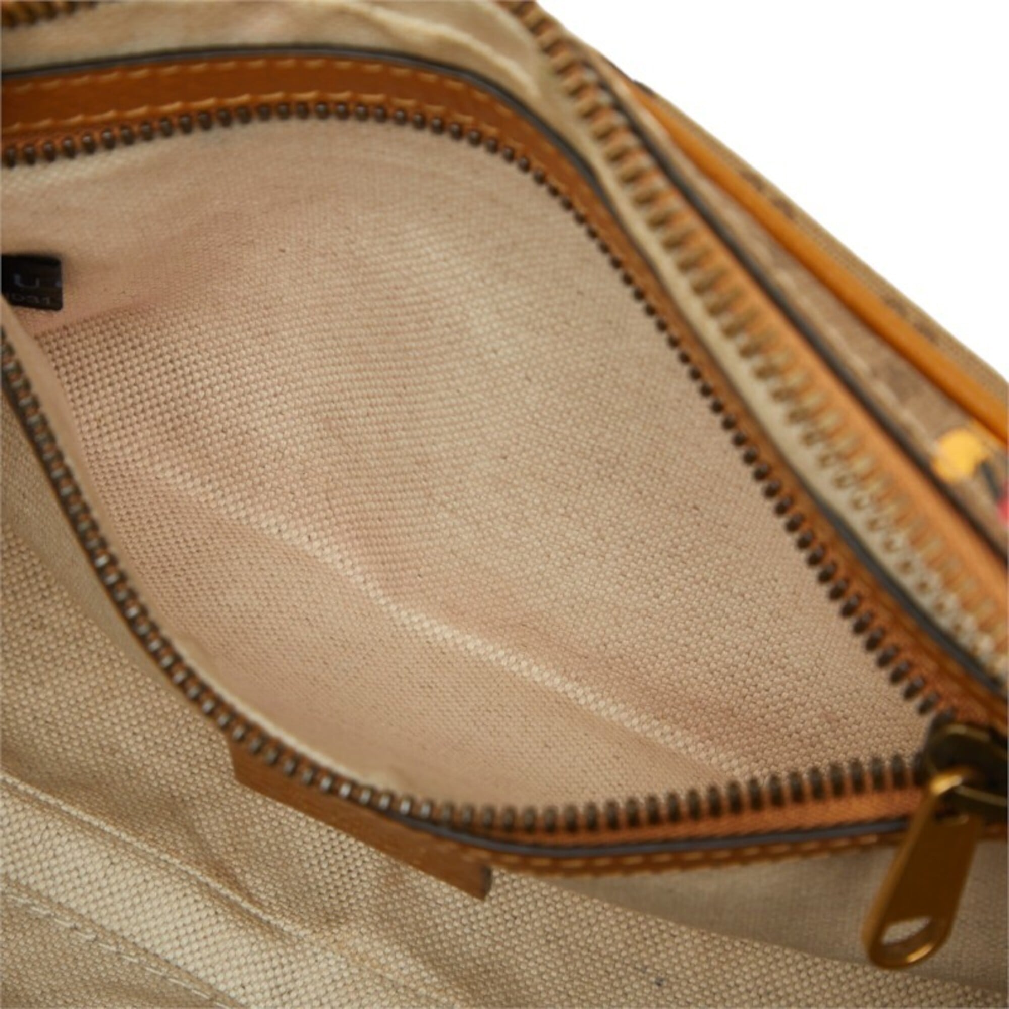 Gucci Brown Pvc Leather Sling Bag (Pre-Owned)