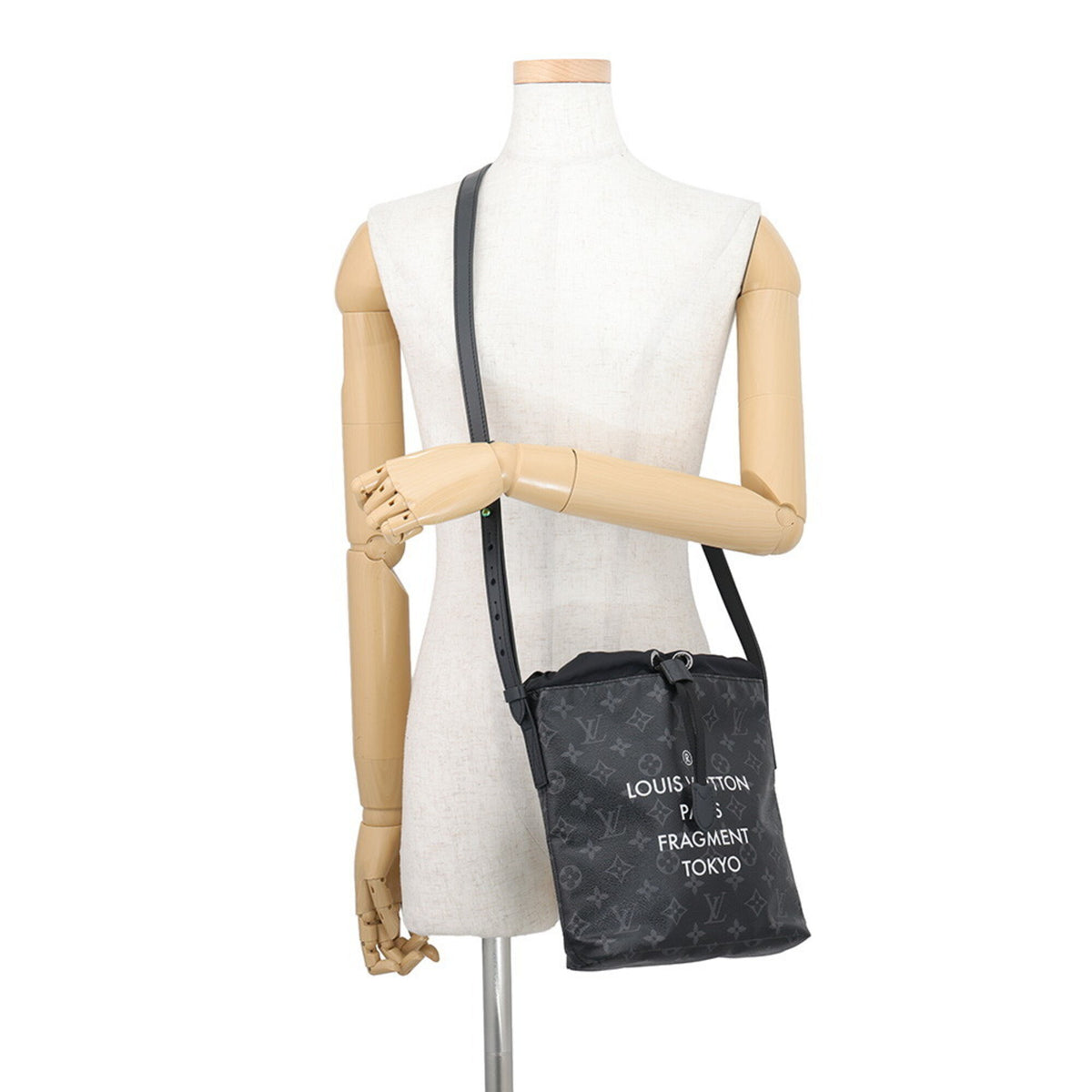 Louis Vuitton Monogram Eclipse Black Noir Monogram Eclipse Shoulder Bag (Pre-Owned)