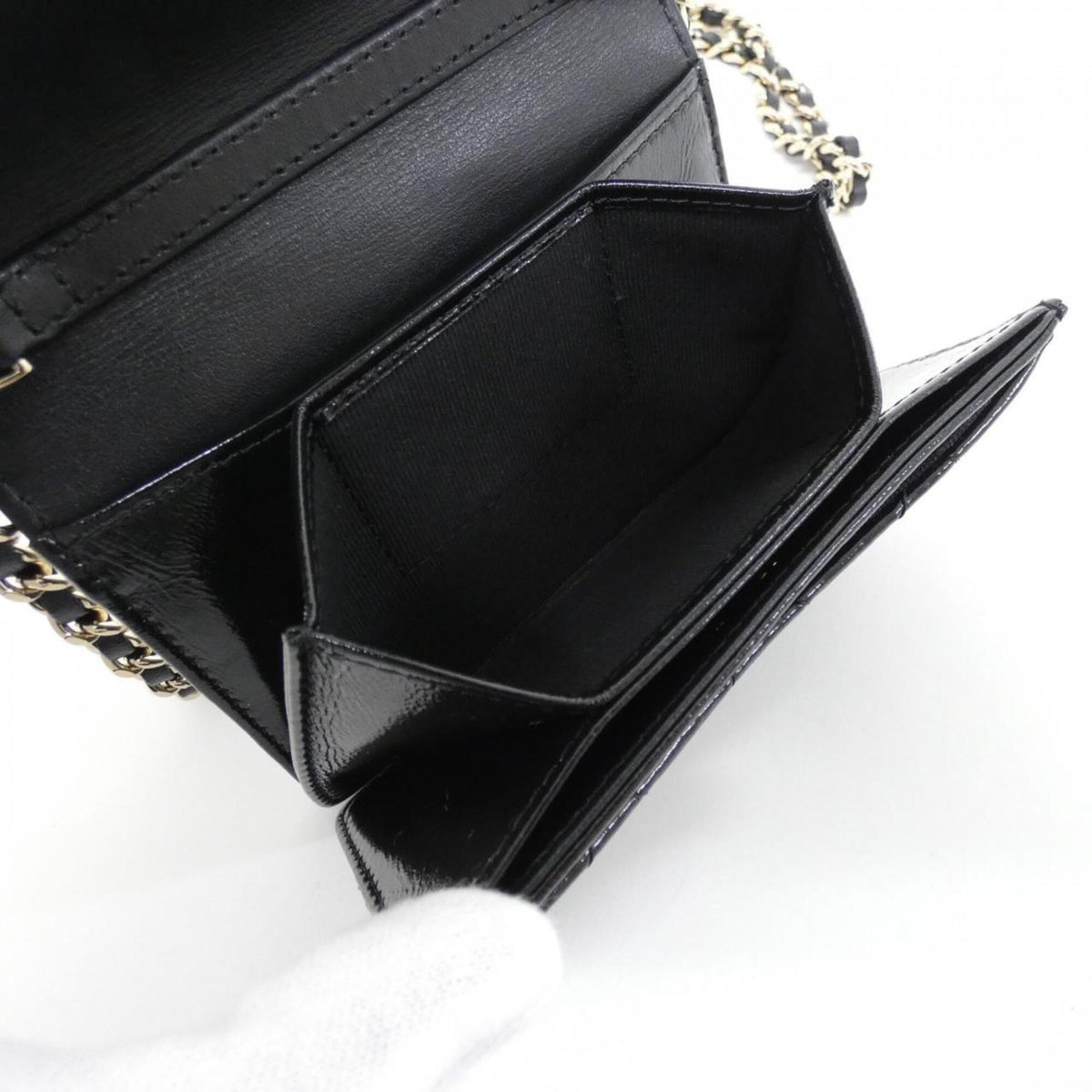 Chanel Black Leather Handbag Shoulder Bag (Pre-Owned)