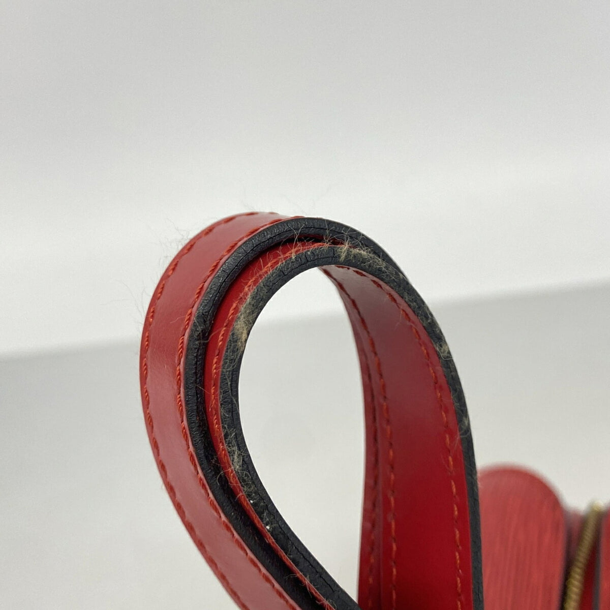 Louis Vuitton Castilian Red Handbag (Pre-Owned)