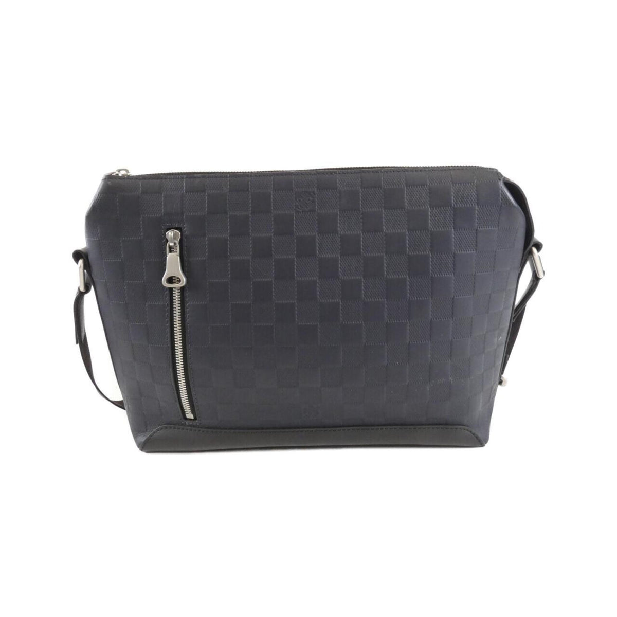 Louis Vuitton Onyx Leather Shoulder Bag (Pre-Owned)