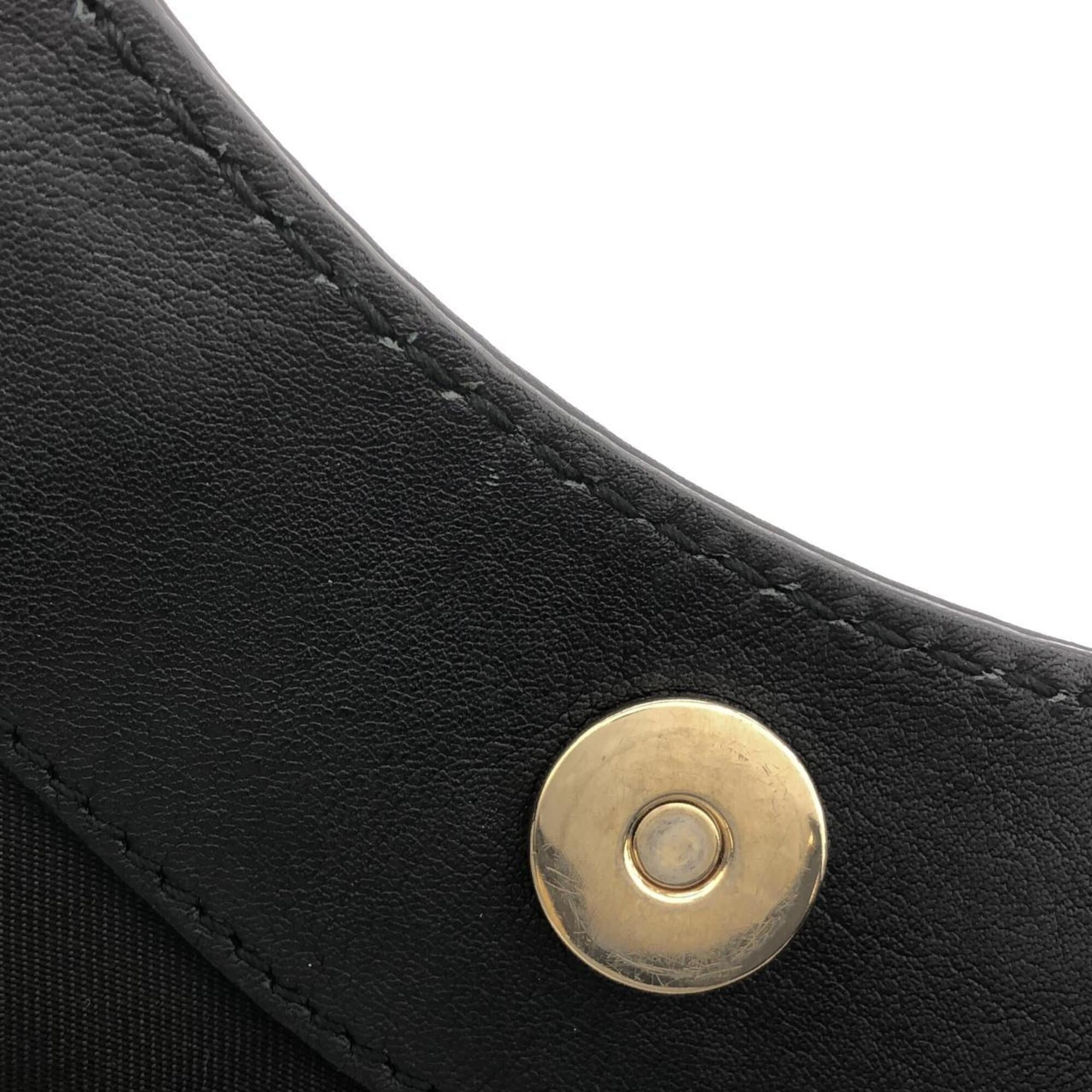 Gucci Black Gg Canvas Handbag (Pre-Owned)