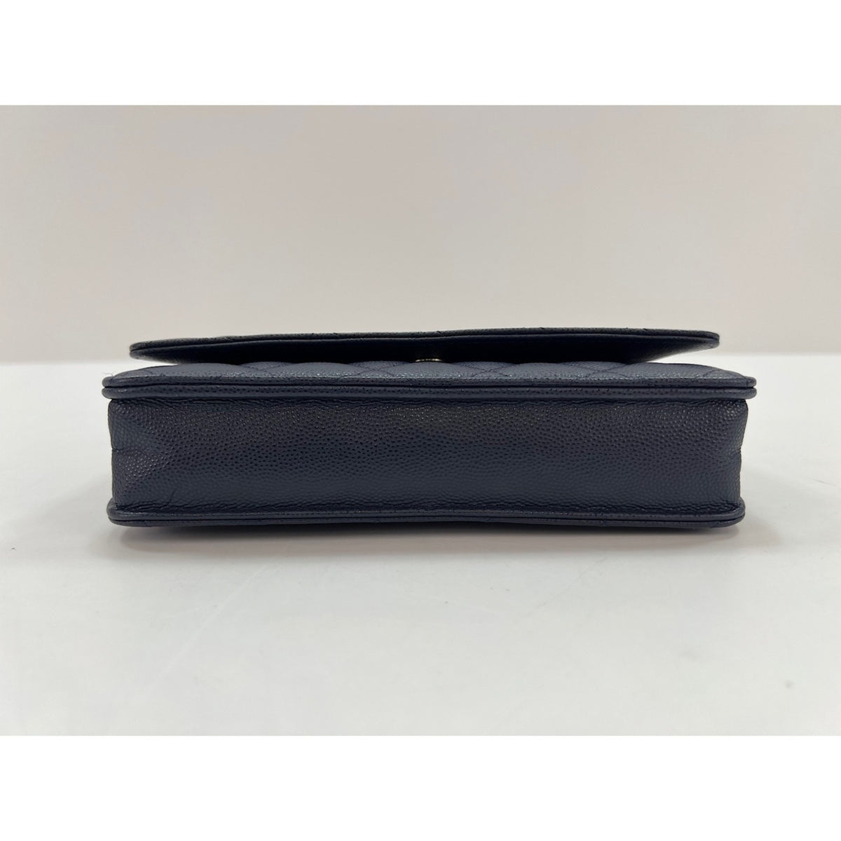 Chanel Navy Shoulder Bag (Pre-Owned)