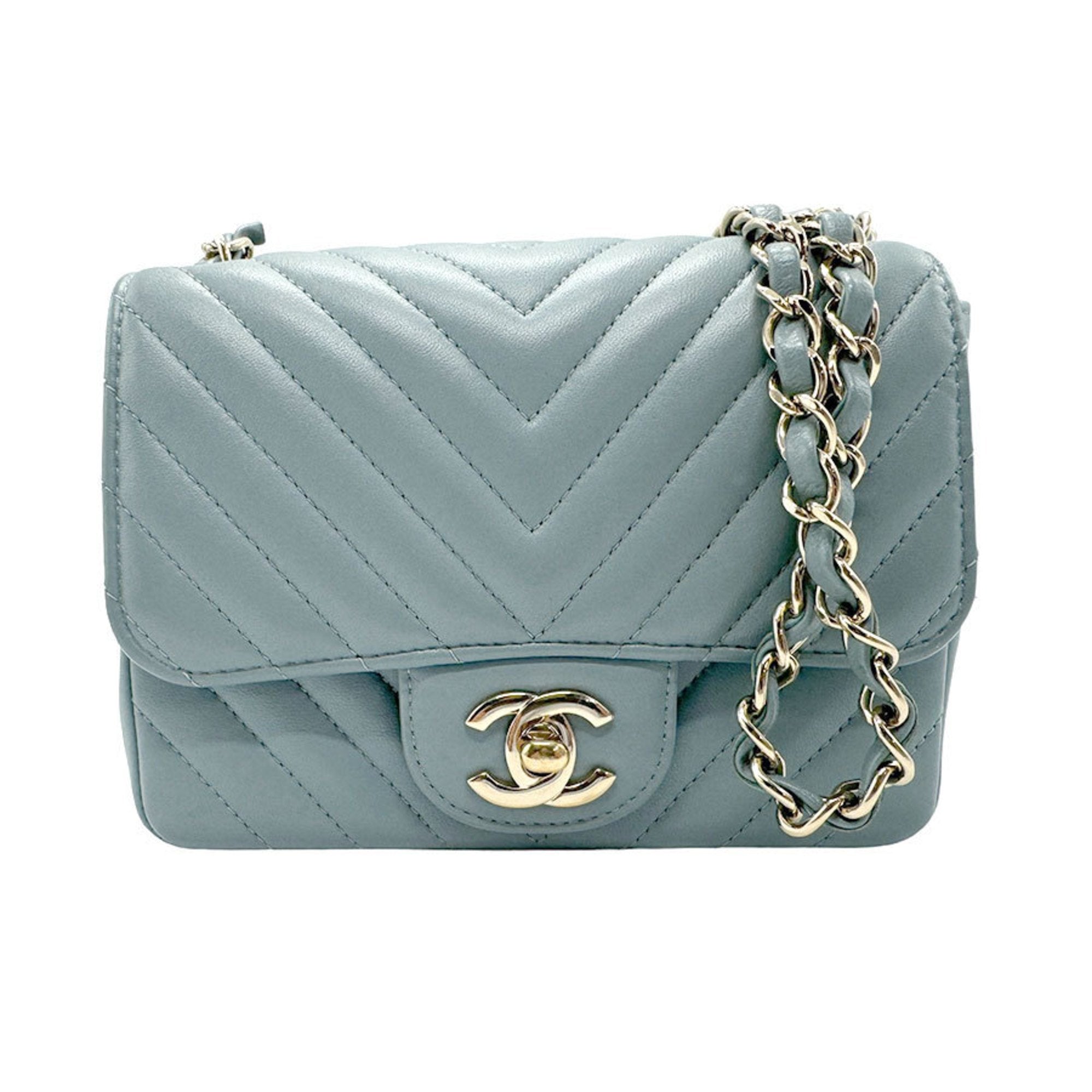 Chanel Blue Shoulder Bag (Pre-Owned)