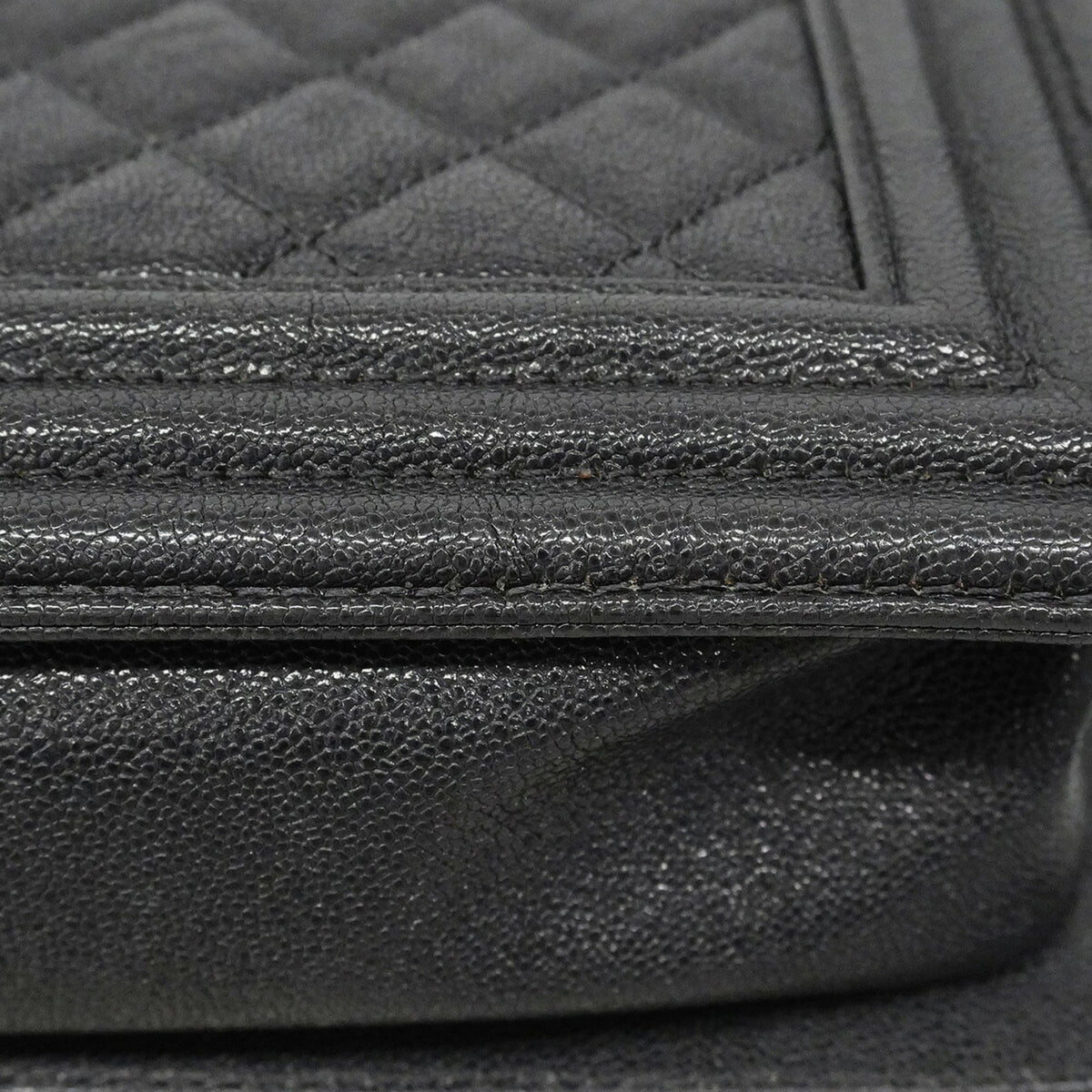 Chanel Gray Grained Calfskin Shoulder Bag (Pre-Owned)