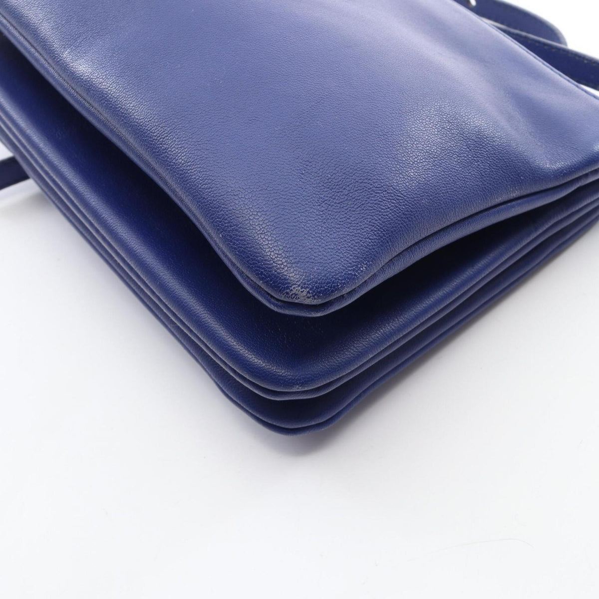 Celine Blue Leather Shoulder Bag (Pre-Owned)