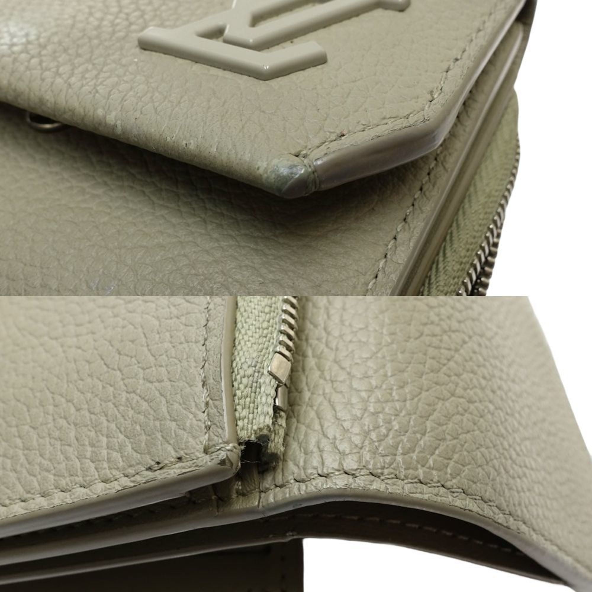 Louis Vuitton Leather Wallet (Tri-Fold) (Pre-Owned)