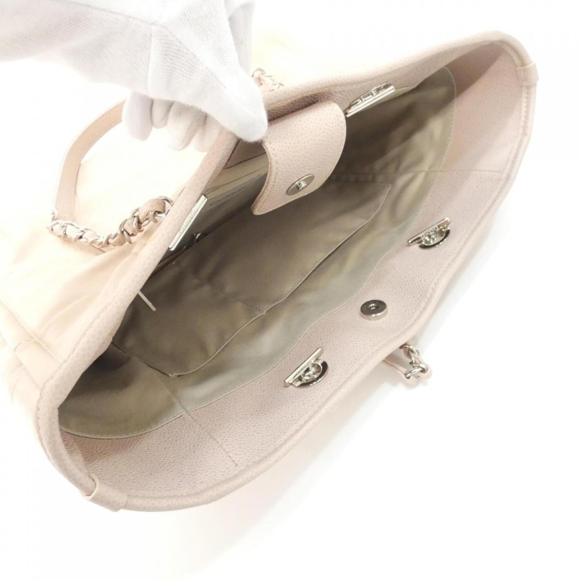 Chanel Pink Leather Grained Calfskin Handbag (Pre-Owned)