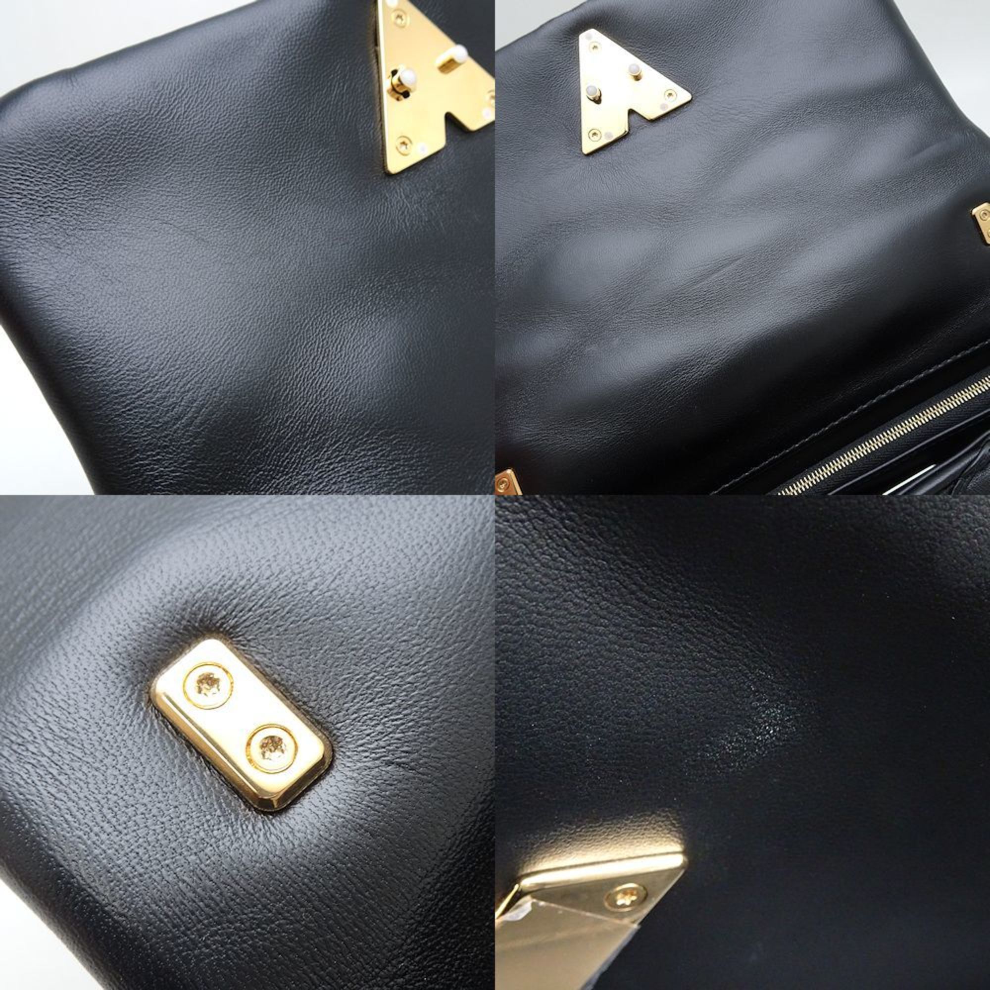 Louis Vuitton Noir Leather Shoulder Bag (Pre-Owned)