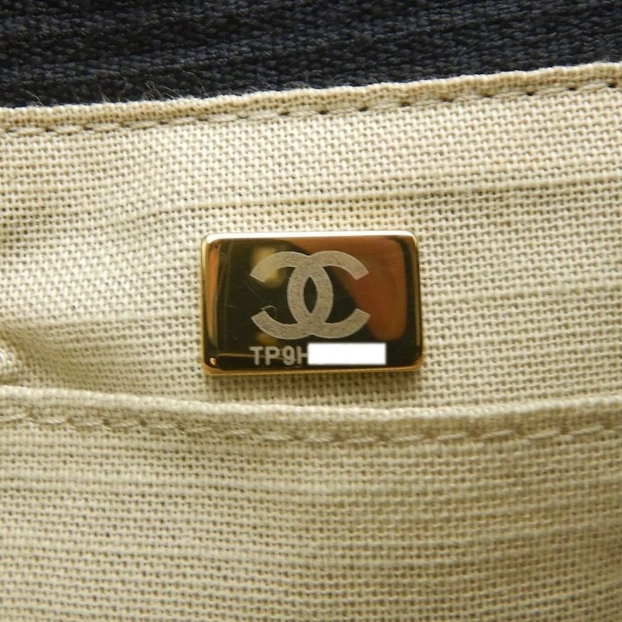 Chanel Black Canvas Leather Tote Bag (Pre-Owned)