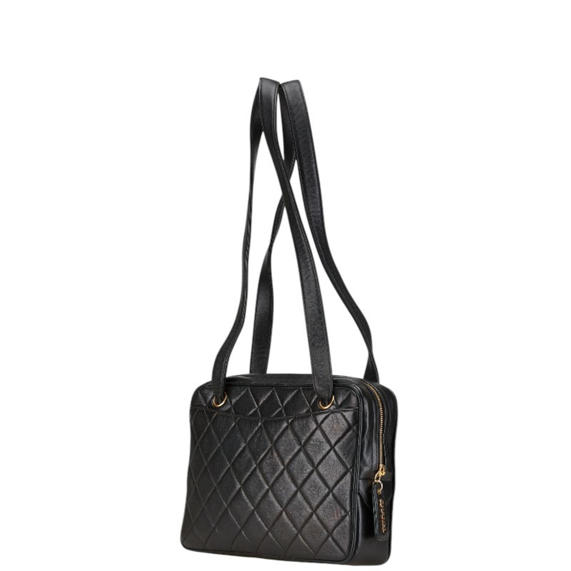 Chanel Black Leather Shoulder Bag (Pre-Owned)