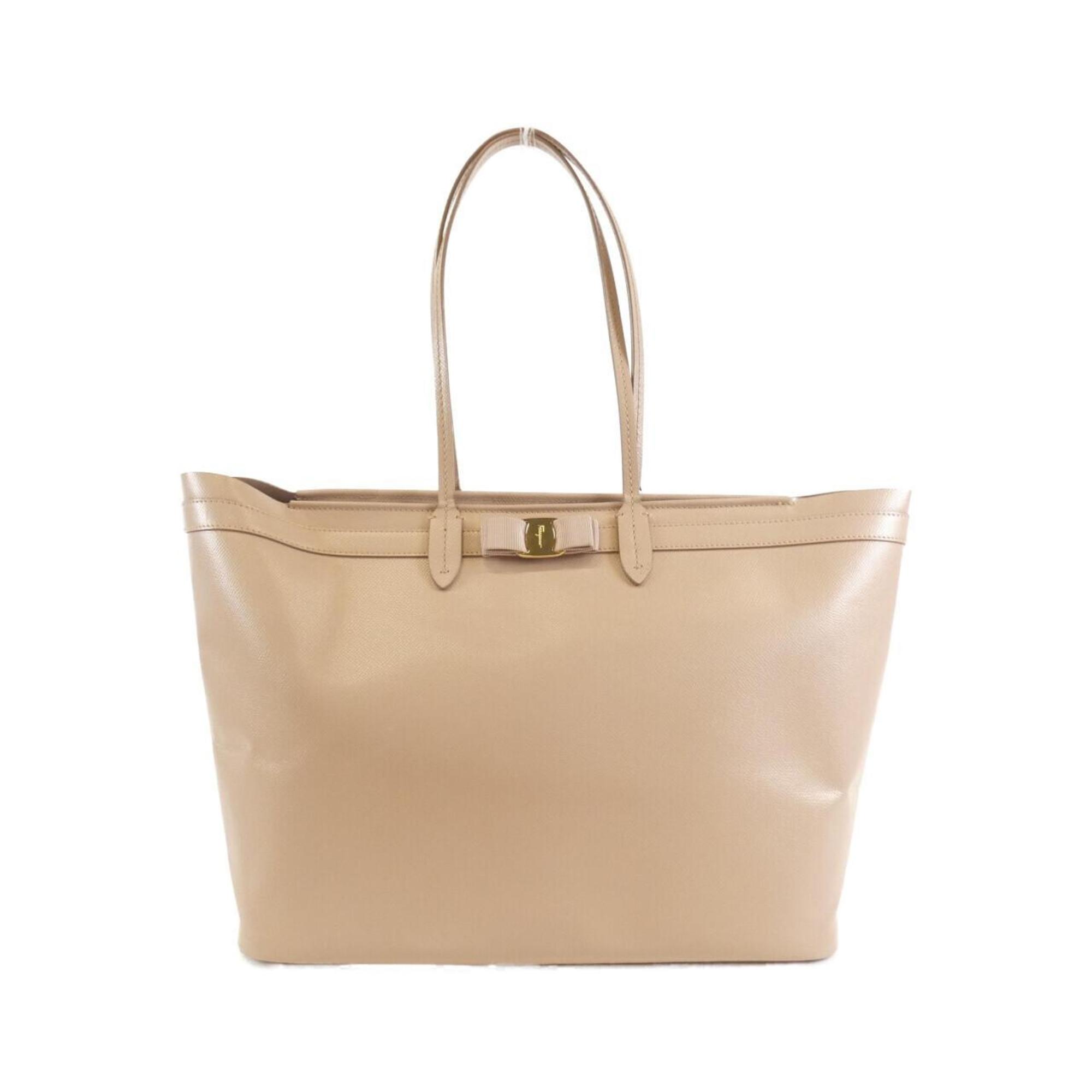 Salvatore Ferragamo Beige Leather Handbag (Pre-Owned)