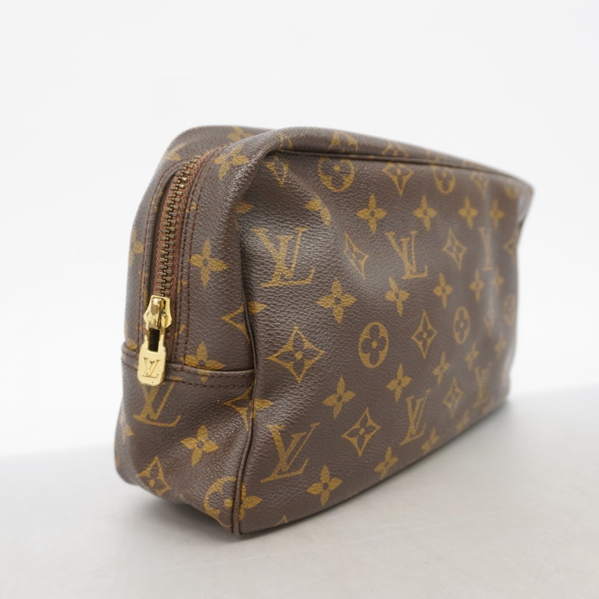 Louis Vuitton Brown Pouch (Pre-Owned)