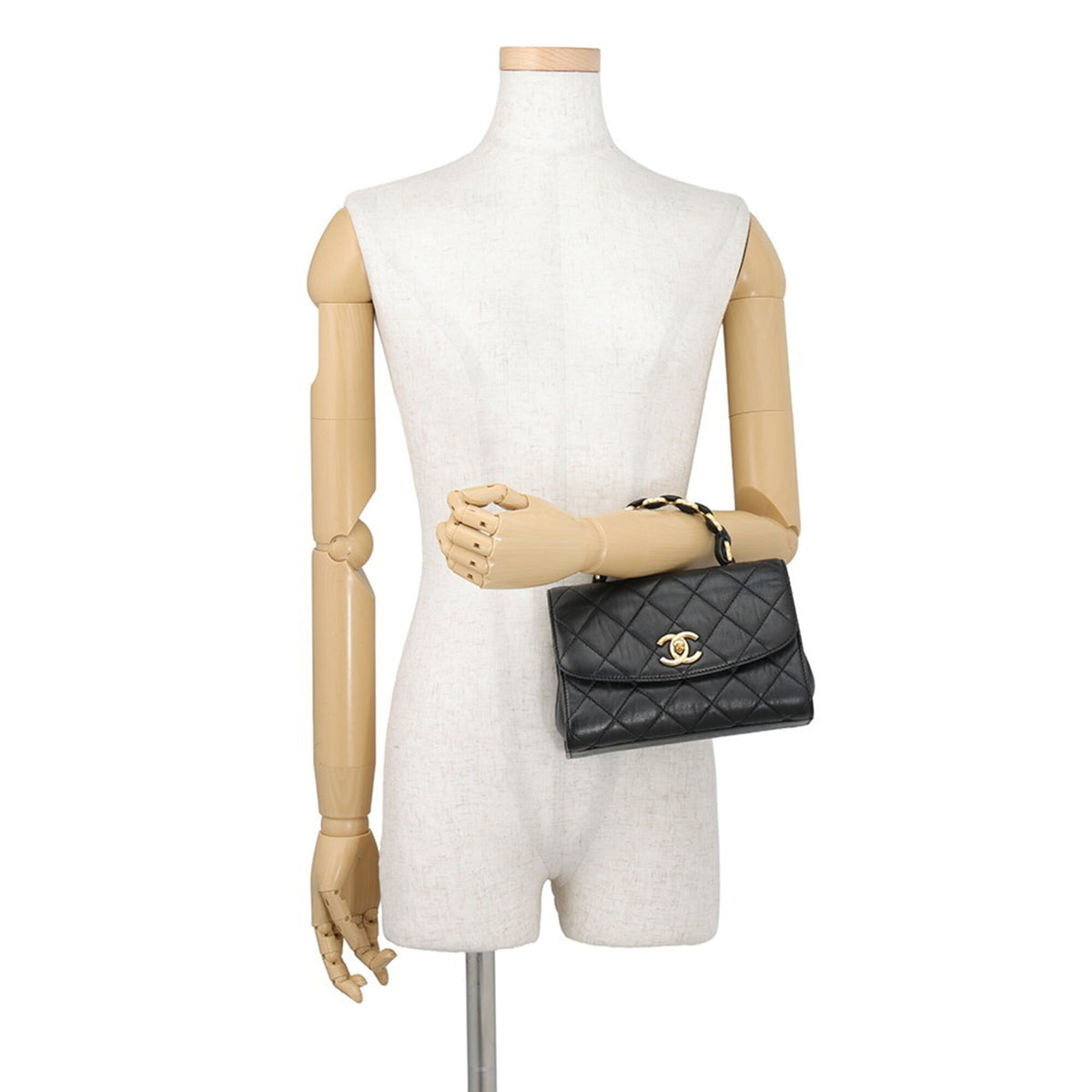 Chanel Matelasse Black Leather Handbag Shoulder Bag (Pre-Owned)