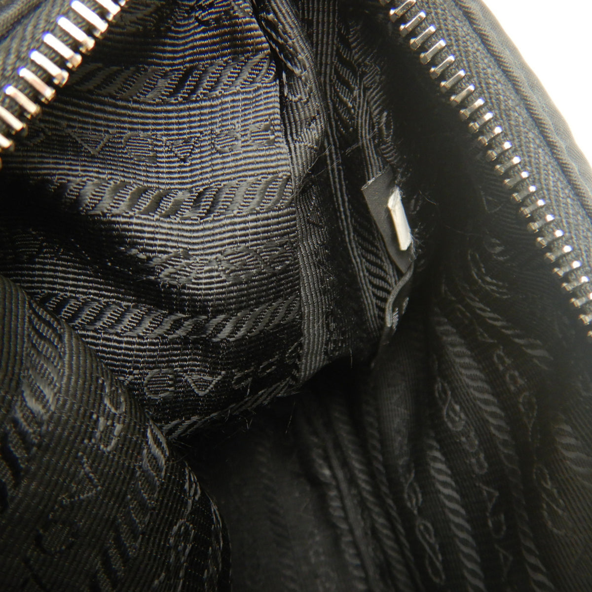 Prada Saffiano Nero Nylon Saffiano Shoulder Bag (Pre-Owned)