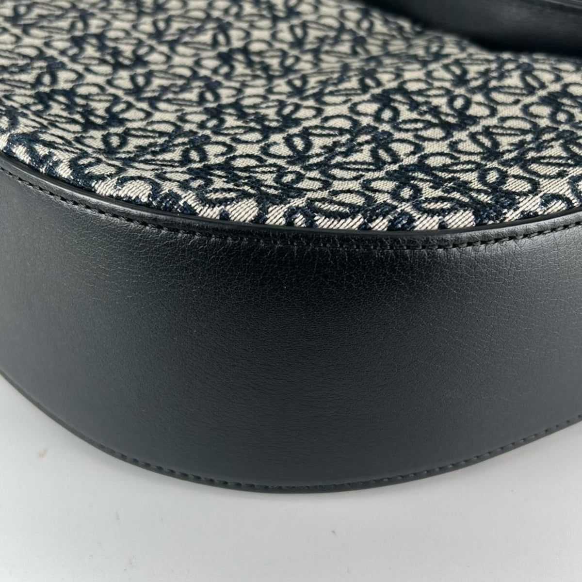 Loewe Black Navy Jacquard Leather Handbag (Pre-Owned)