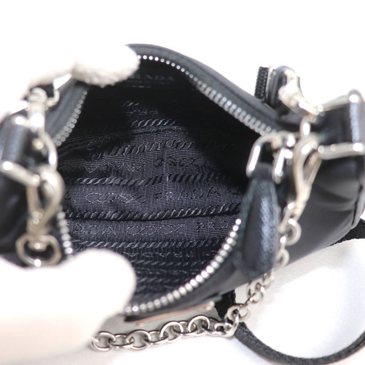 Prada Black Nylon Shoulder Bag (Pre-Owned)