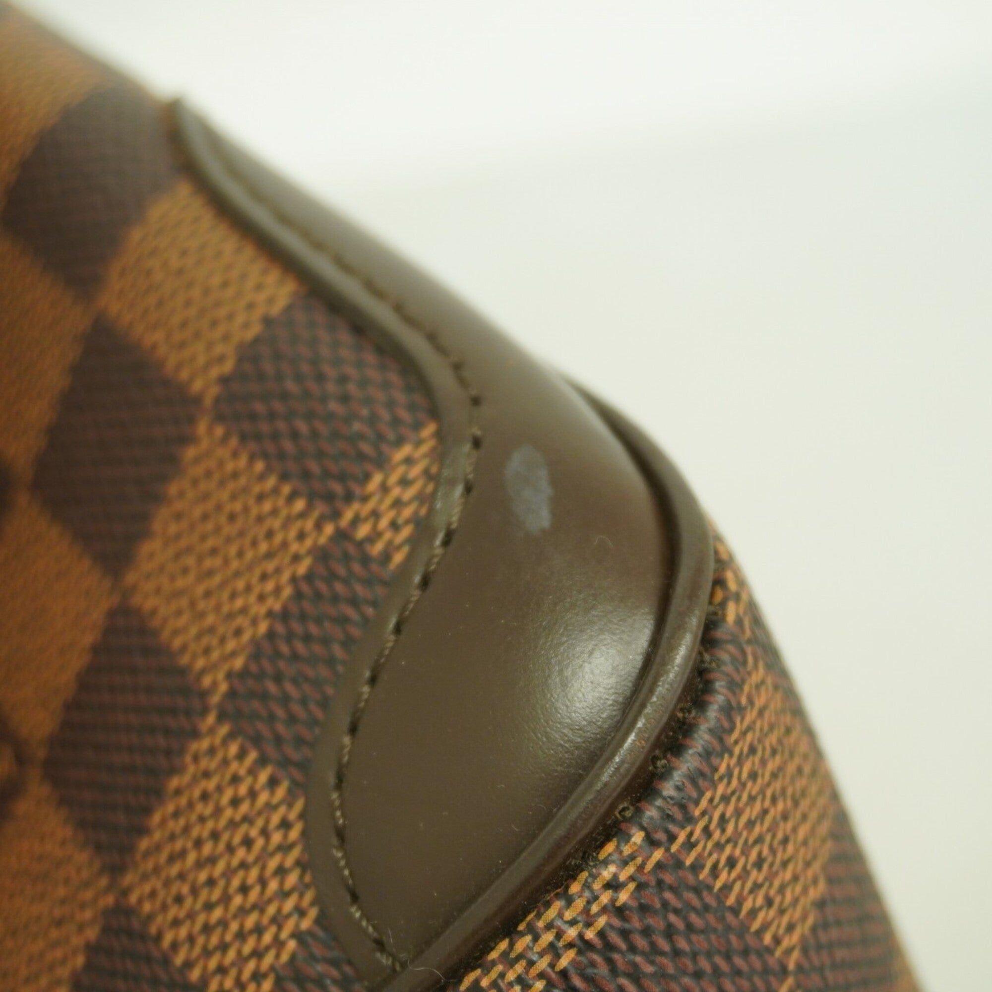 Louis Vuitton Ebene Handbag (Pre-Owned)