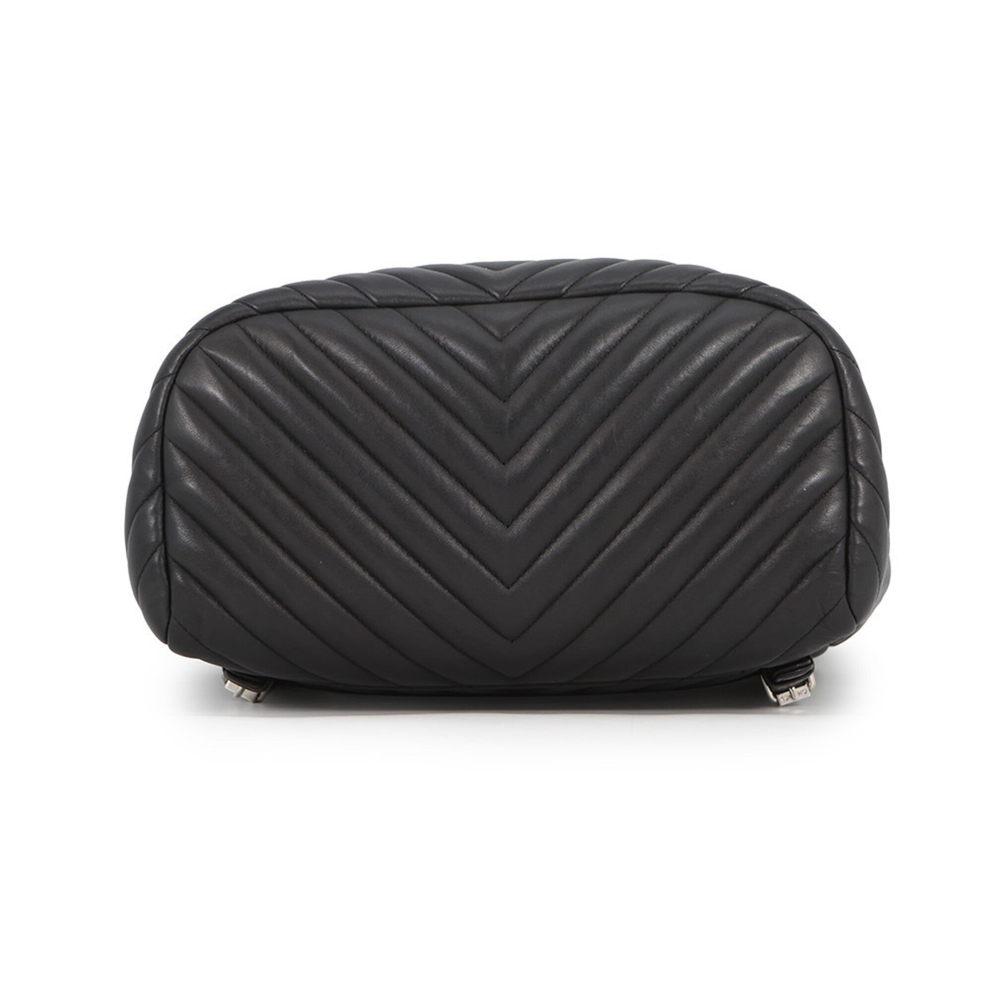 Chanel Black Leather Backpack Handbag (Pre-Owned)