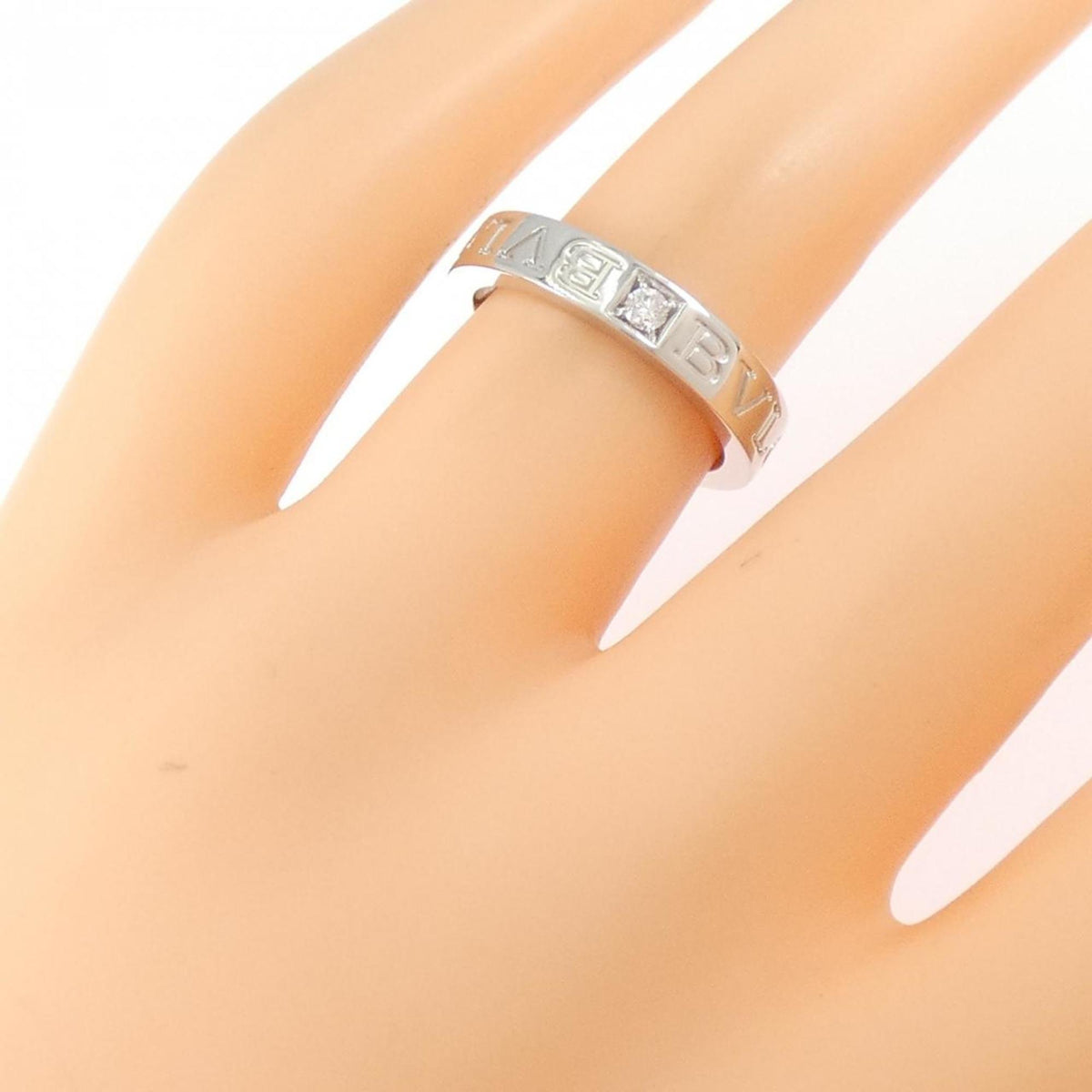 Bvlgari White Gold White Gold (18K) Band Ring (Pre-Owned)