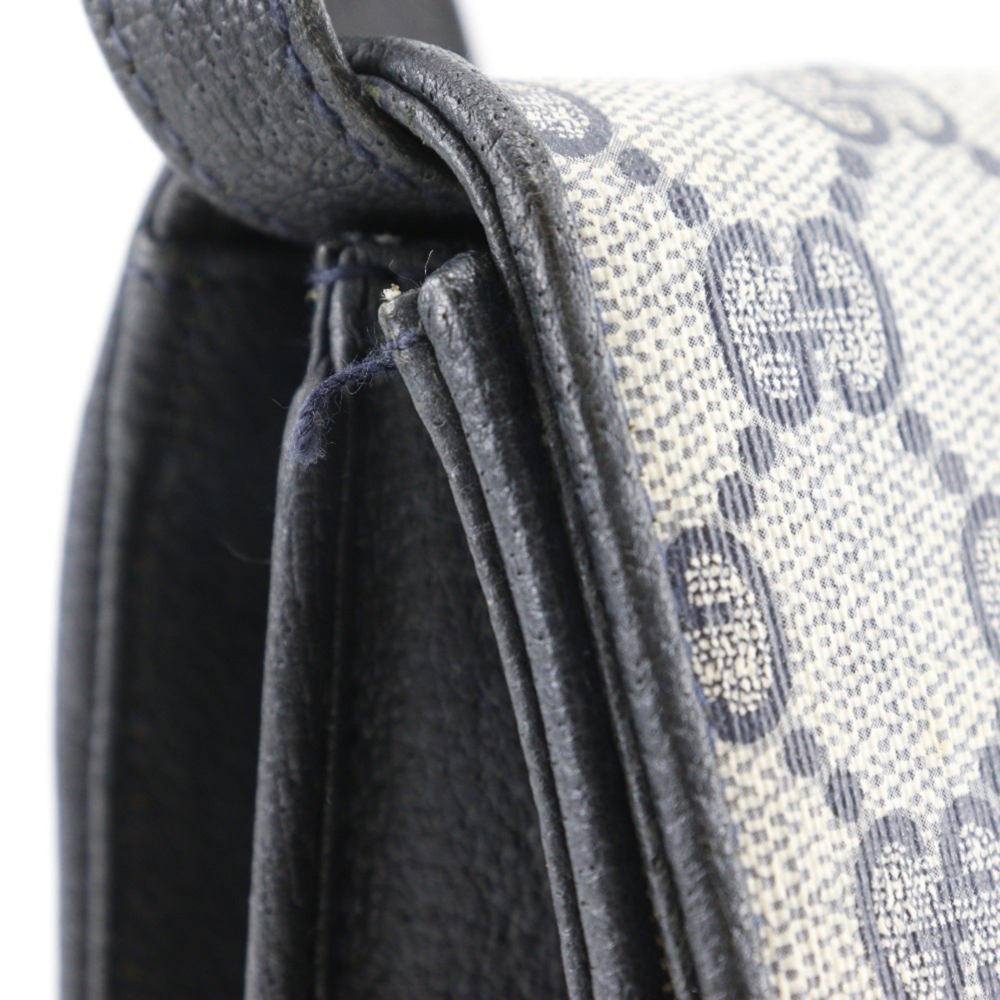 Gucci Gray Navy Gg Plus Shoulder Bag (Pre-Owned)