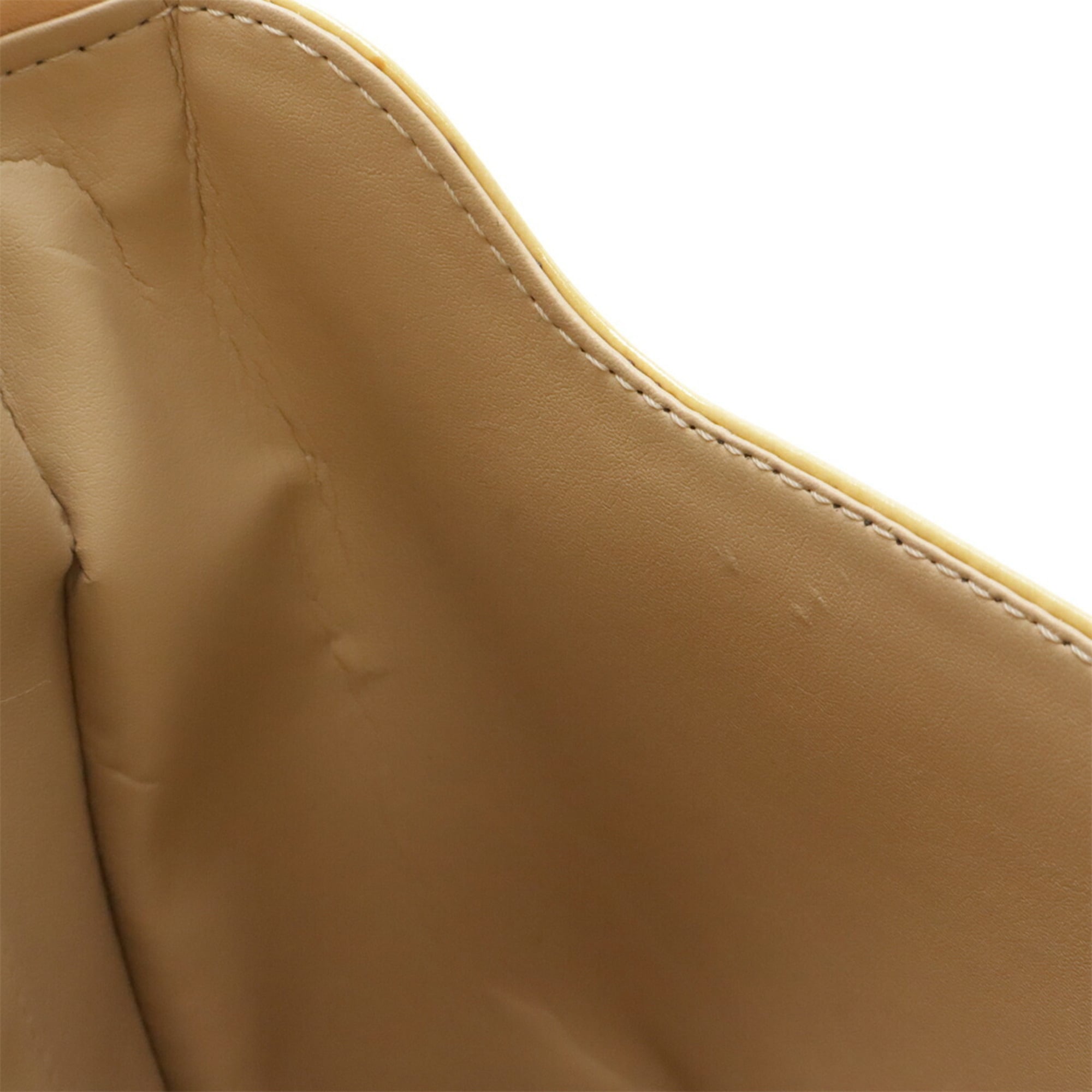 Louis Vuitton Monogram Vernis Beige Shoulder Bag (Pre-Owned)