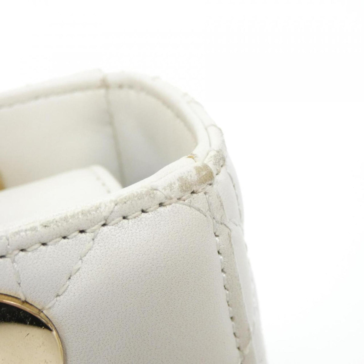 Christian Dior White Leather Handbag (Pre-Owned)