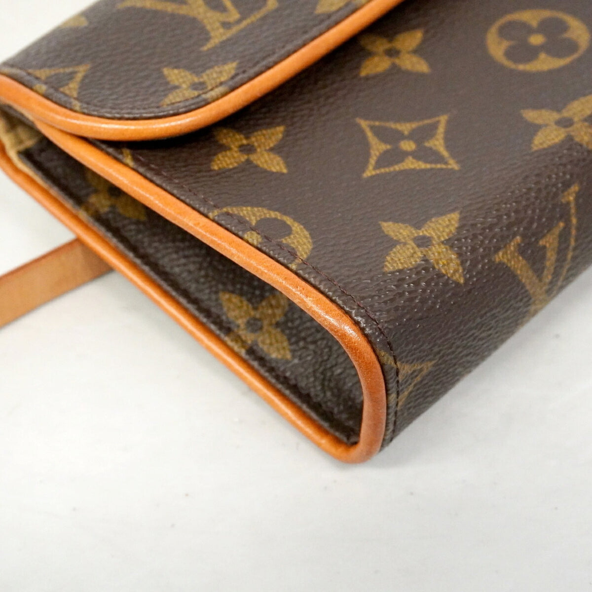 Louis Vuitton Brown Fanny Pack (Pre-Owned)