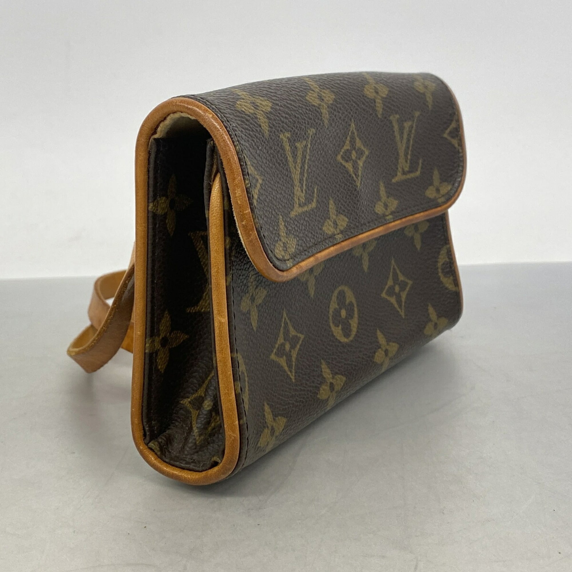 Louis Vuitton Brown Fanny Pack (Pre-Owned)