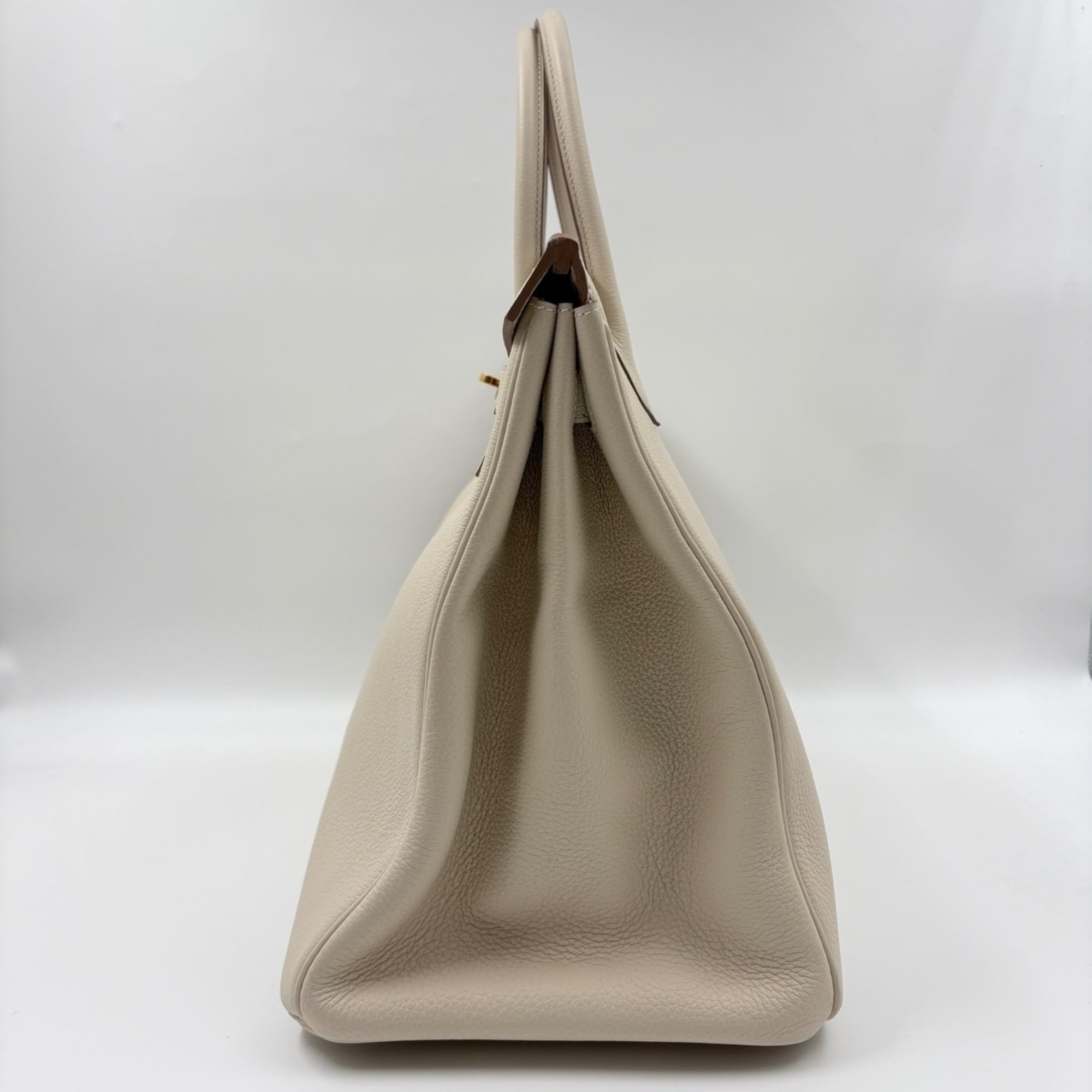 Hermes Birkin Beige Handbag (Pre-Owned)