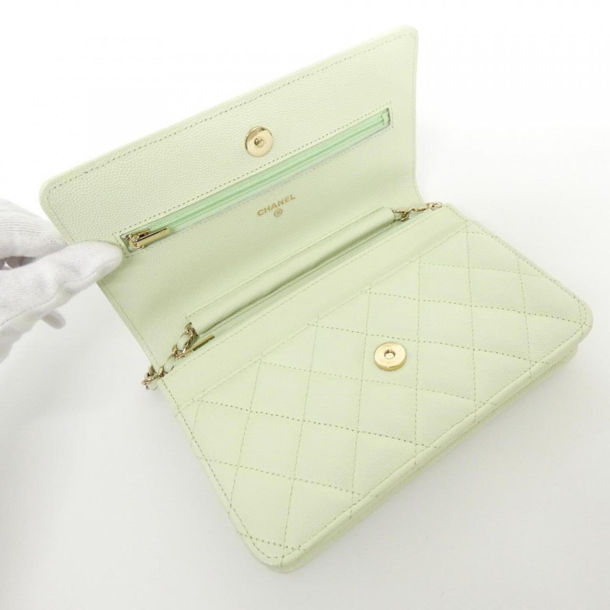 Chanel Light Green Grained Calfskin Chain/Shoulder Wallet (Pre-Owned)