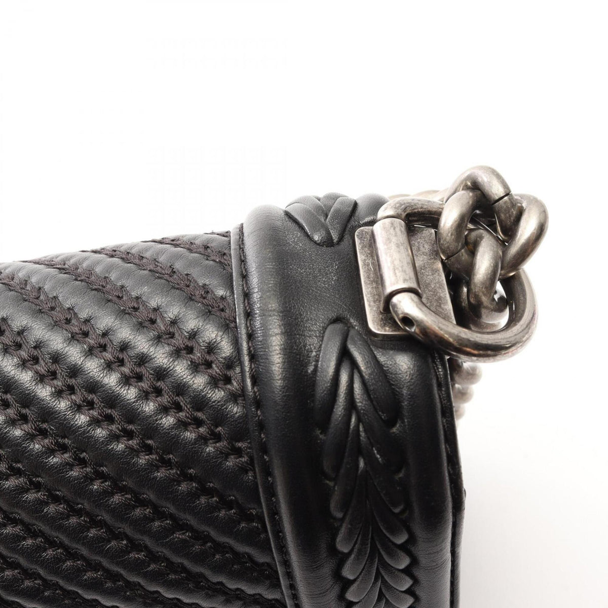 Chanel Black Leather Handbag Shoulder Bag (Pre-Owned)