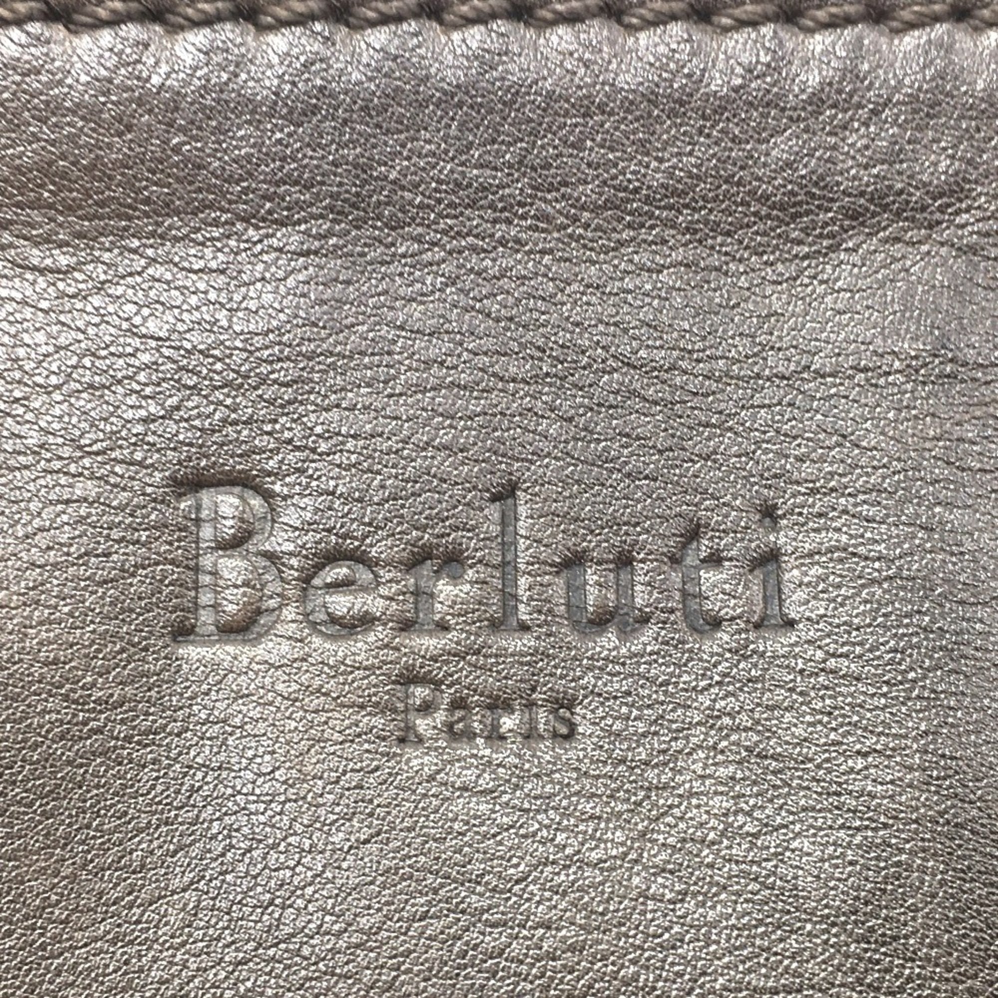 Berluti Brown Leather Clutch Bag (Pre-Owned)