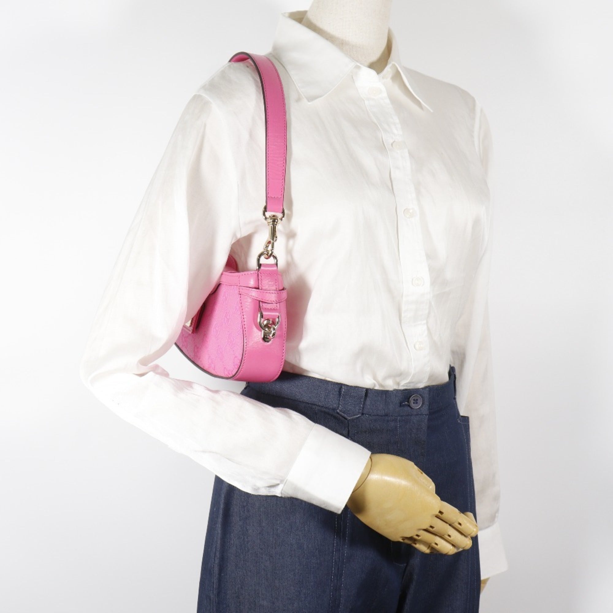 Gucci Pink Gg Canvas Shoulder Bag (Pre-Owned)