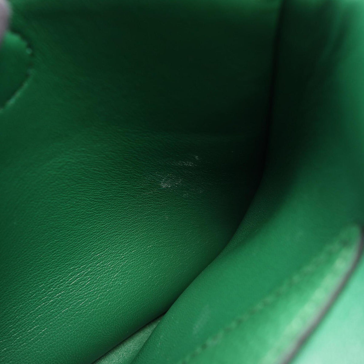 Prada Green Leather Handbag (Pre-Owned)