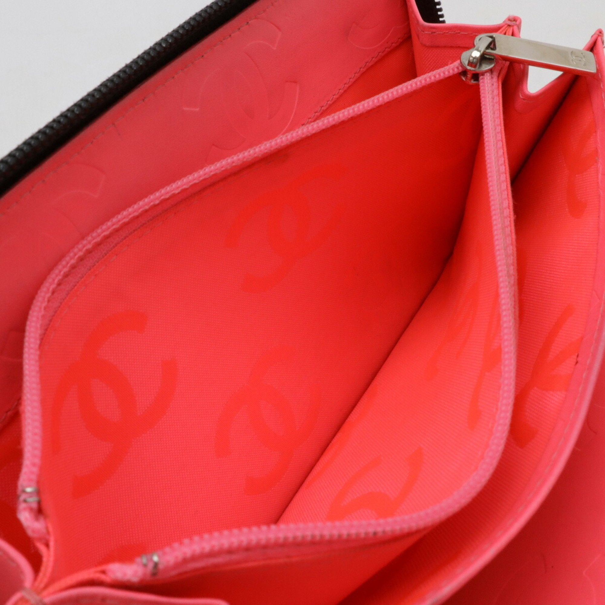 Chanel Black Pink Leather Long Wallet (Bi-Fold) (Pre-Owned)