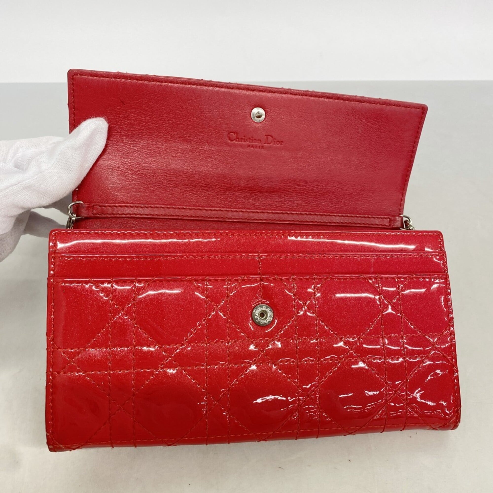 Christian Dior Red Color Long Wallet (Bi-Fold) (Pre-Owned)