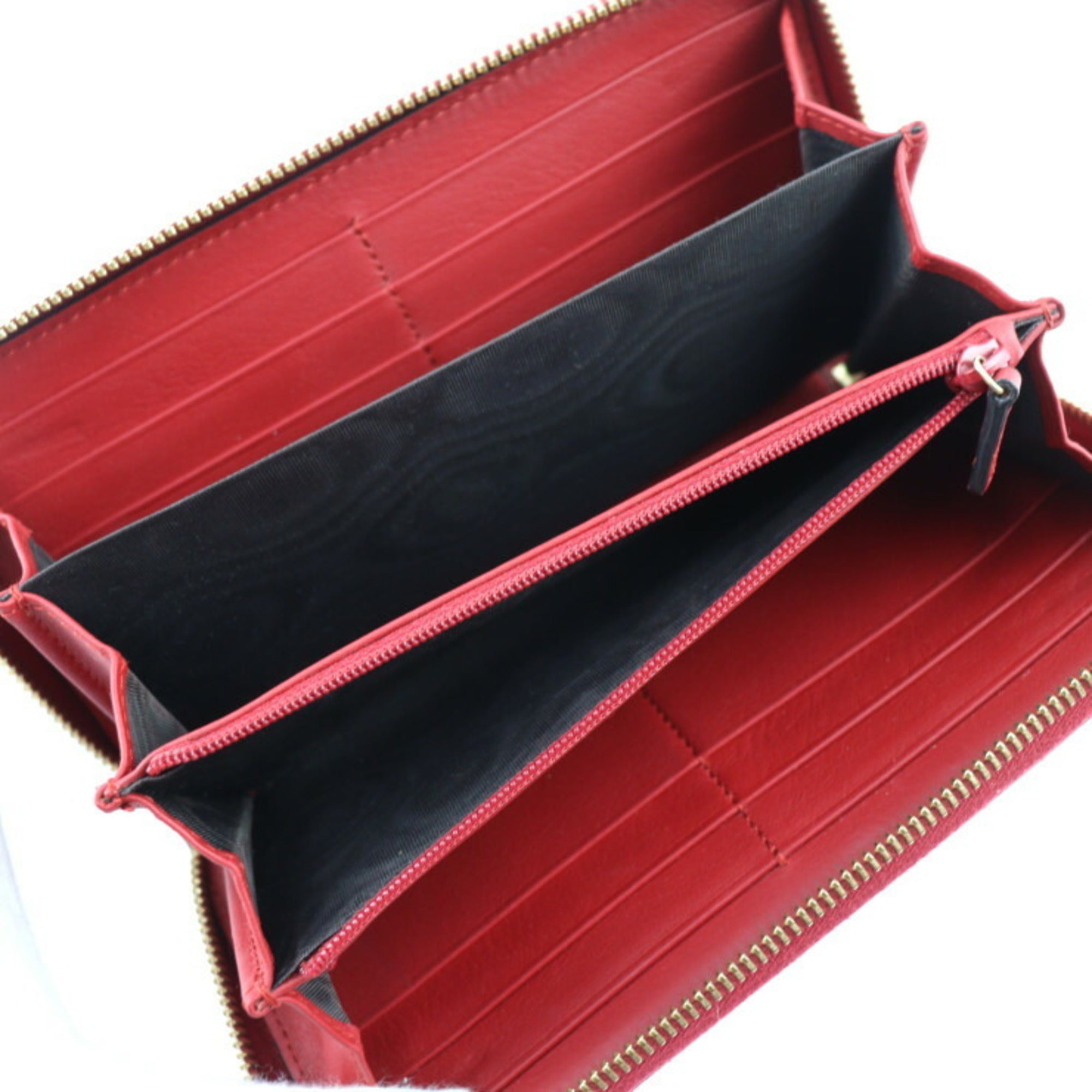 Gucci Red Color Leather Long Wallet (Bi-Fold) (Pre-Owned)