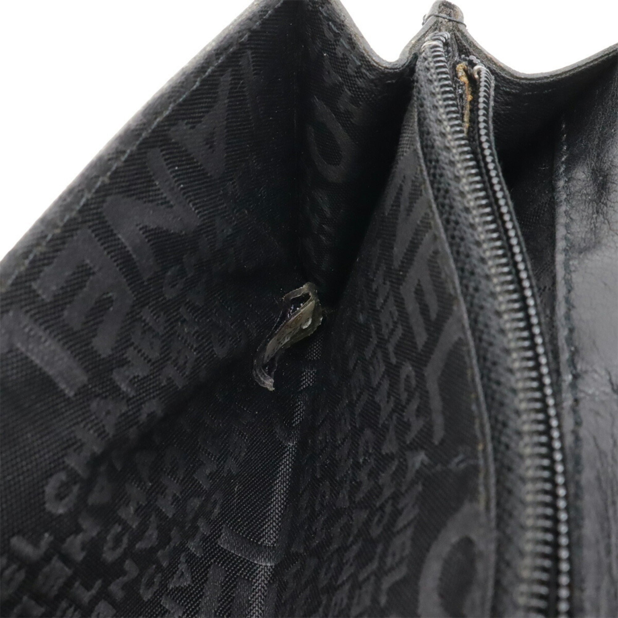 Chanel Black Leather Clutch Bag (Pre-Owned)
