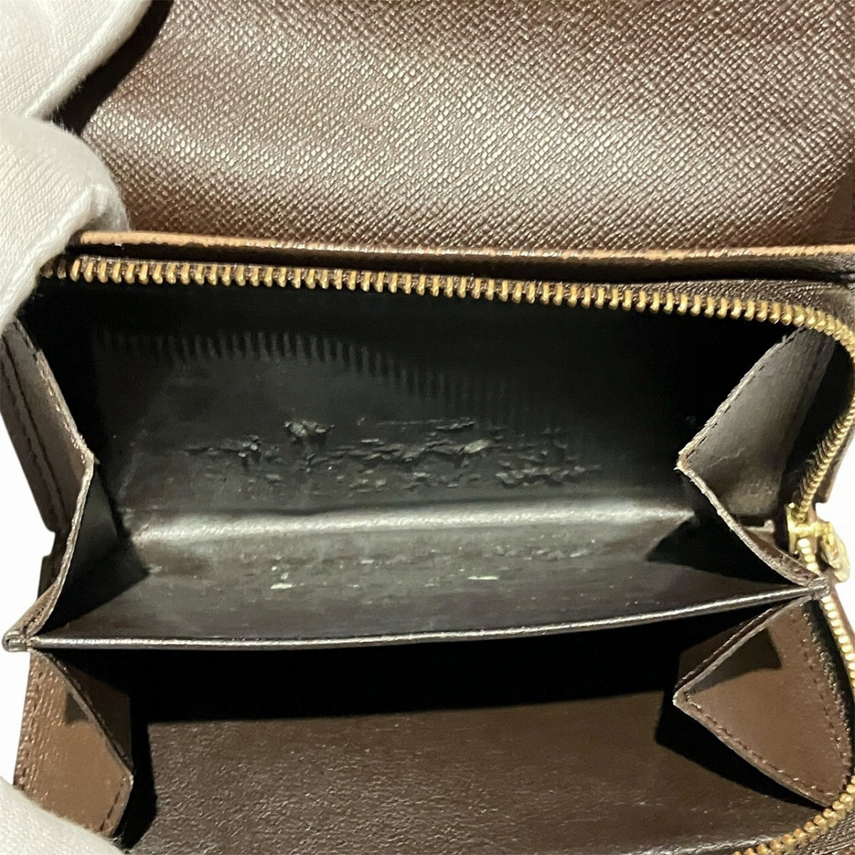 Louis Vuitton Damier Brown Wallet (Bi-Fold) (Pre-Owned)