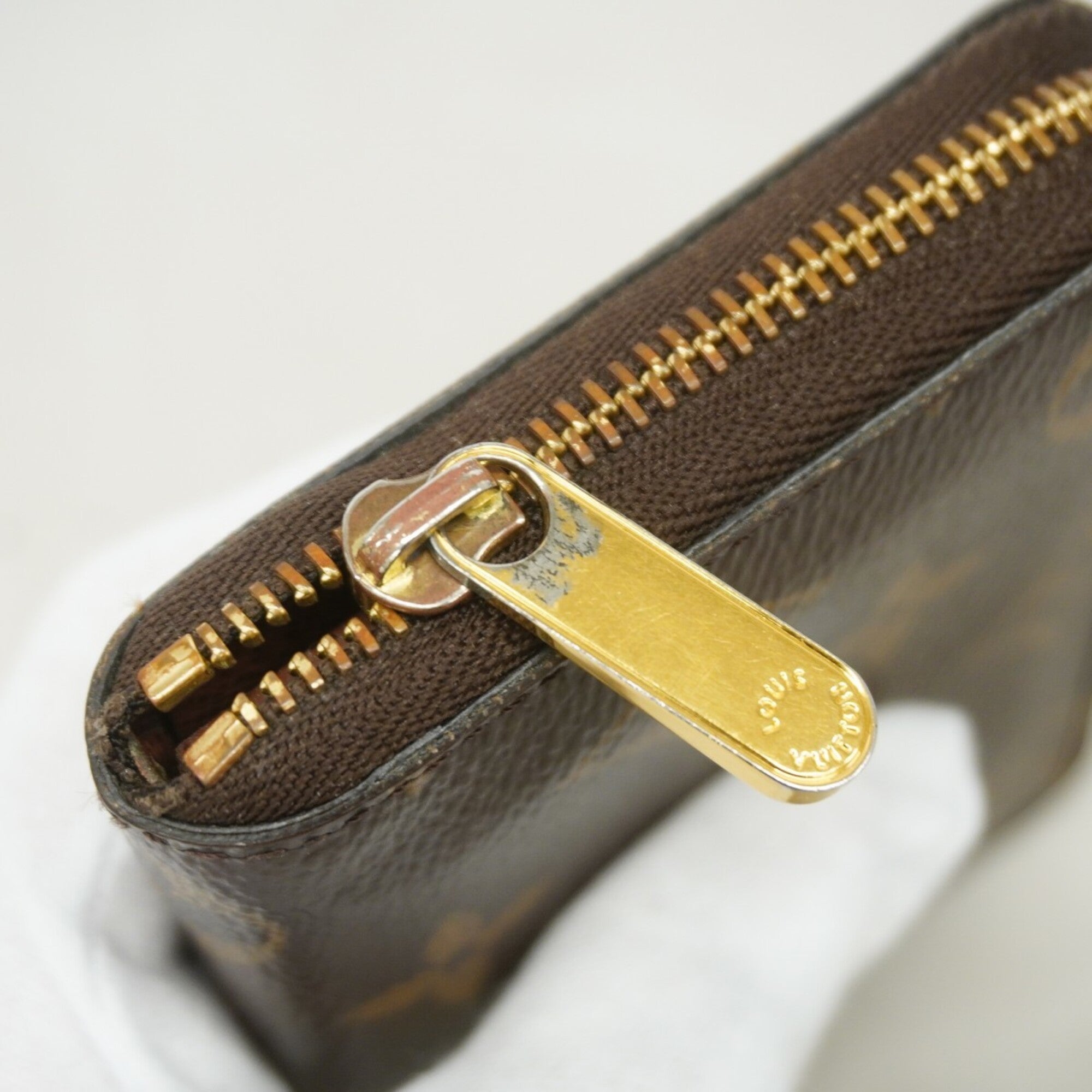 Louis Vuitton Brown Coin Purse/Coin Case (Pre-Owned)