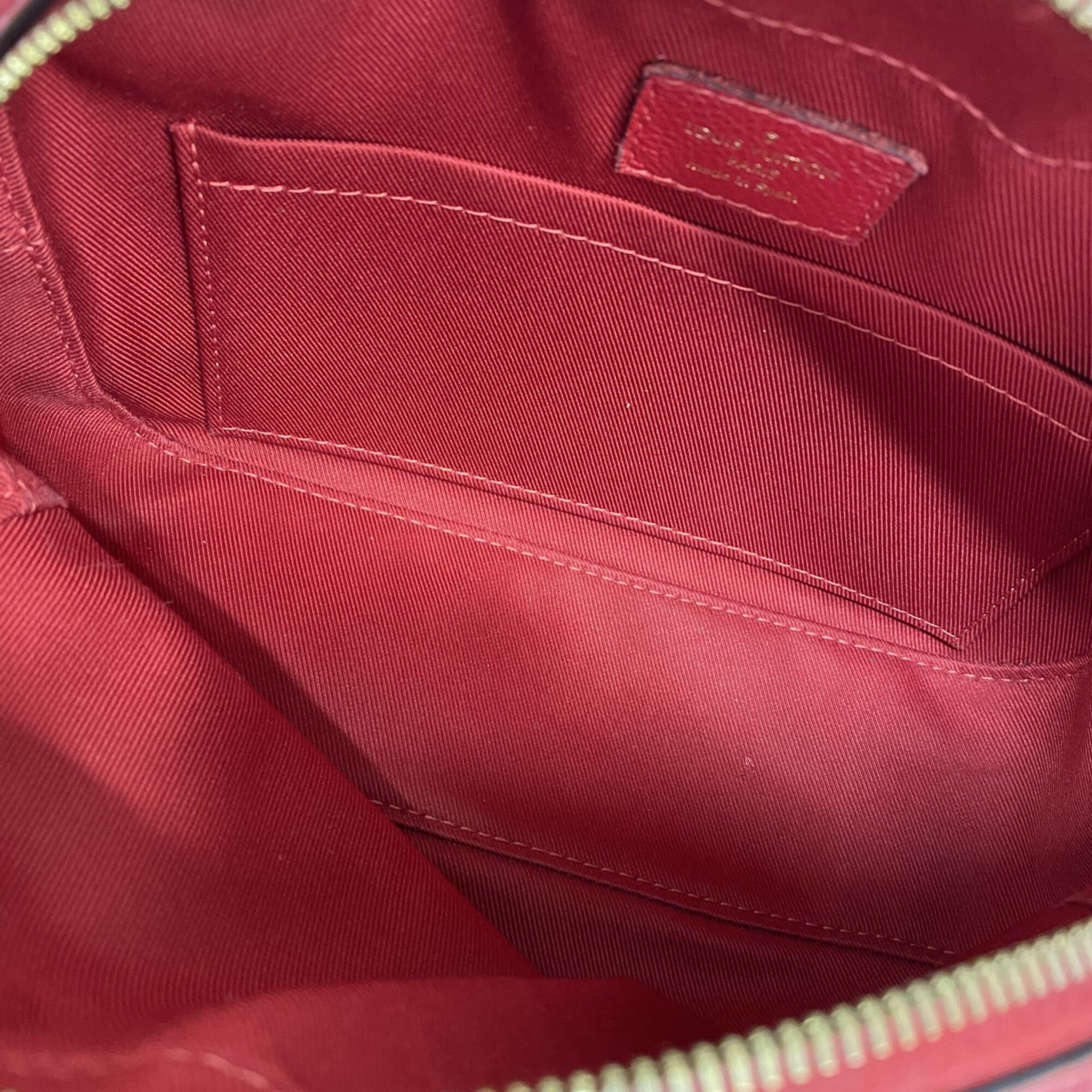 Louis Vuitton Sacrlet Handbag (Pre-Owned)