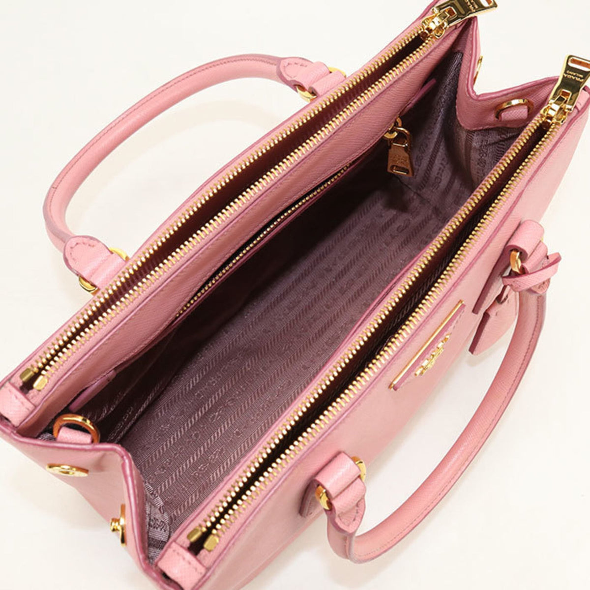 Prada Pink Leather Tote Bag (Pre-Owned)
