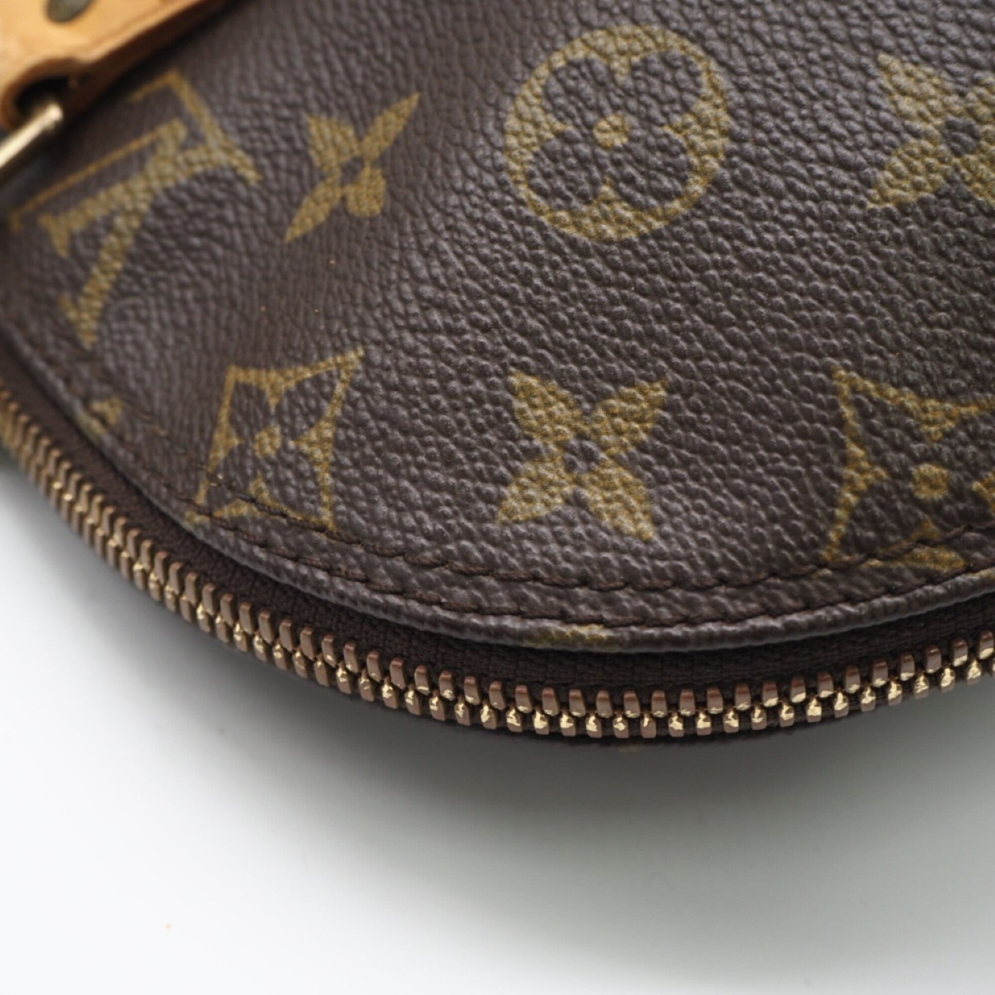 Louis Vuitton Monogram Black Coated Canvas Leather Handbag (Pre-Owned)