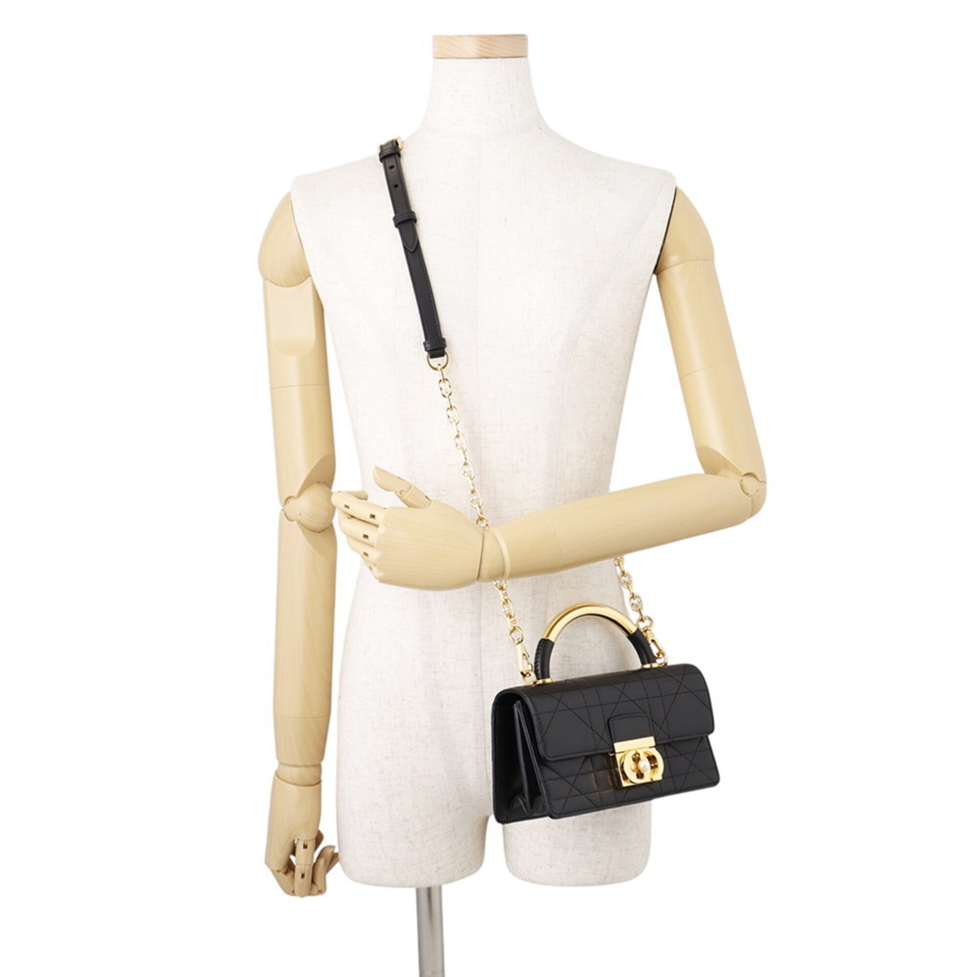 Christian Dior Black Leather Handbag Shoulder Bag (Pre-Owned)