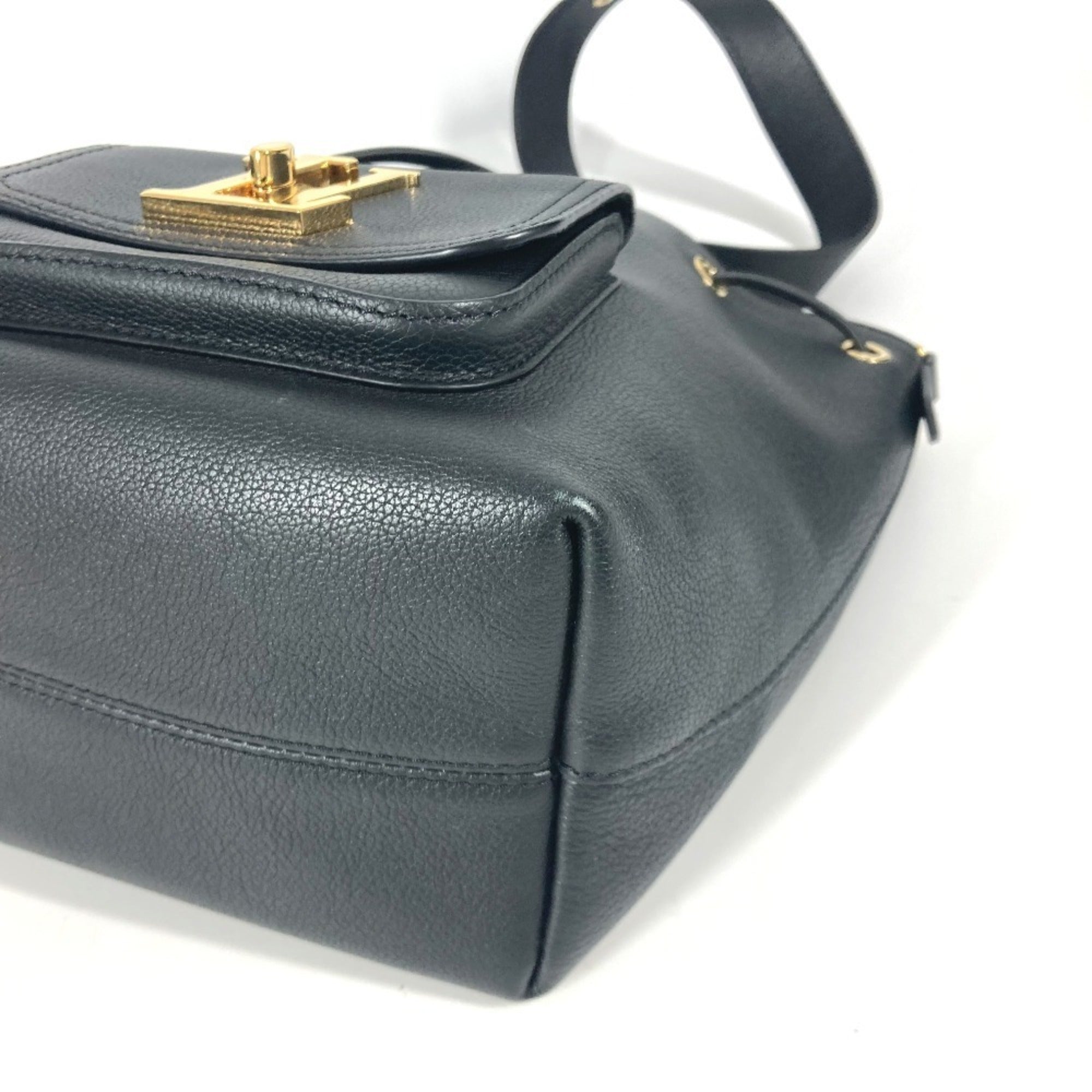 Louis Vuitton Black Noir Leather Handbag Shoulder Bag (Pre-Owned)