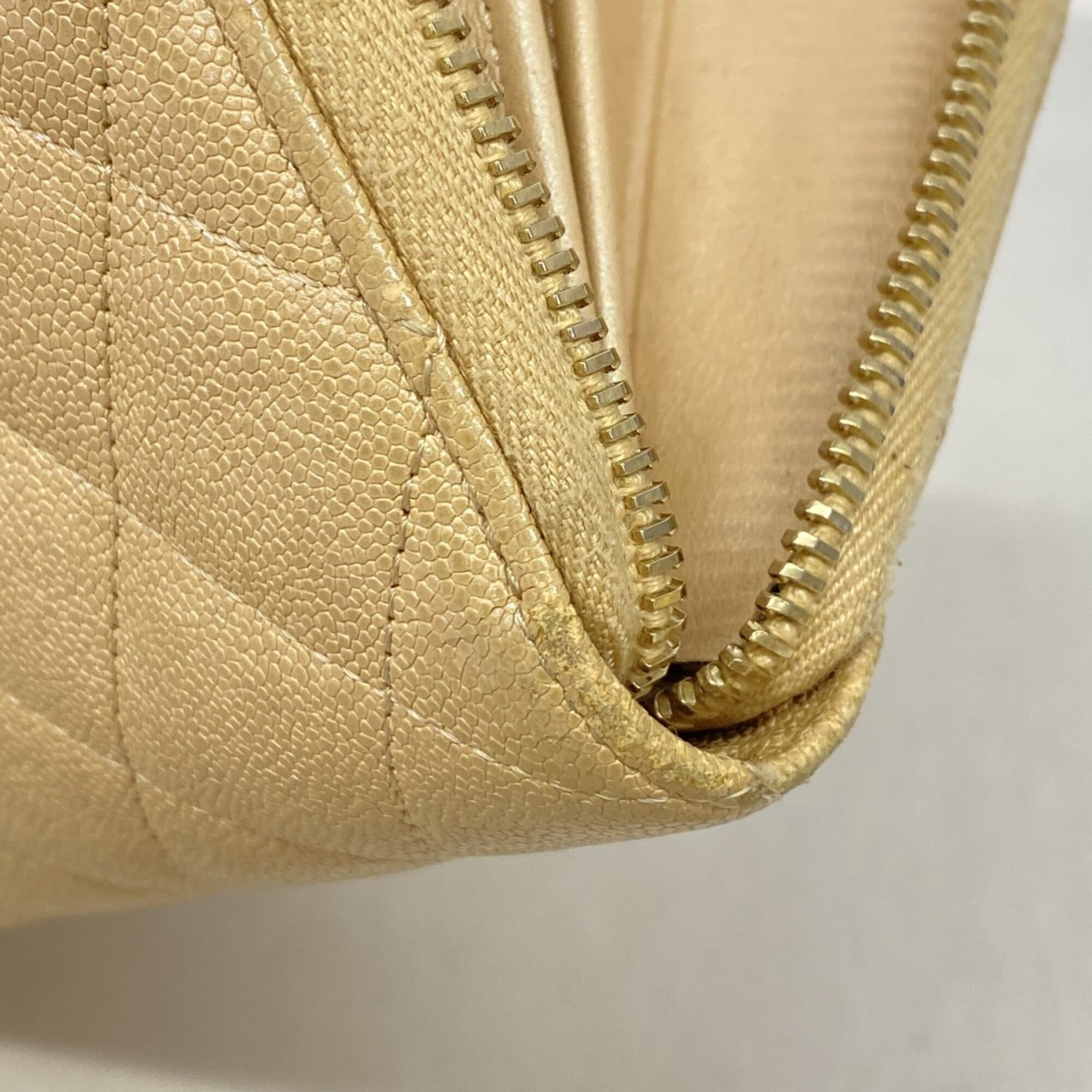 Chanel Beige Grained Calfskin Long Wallet (Bi-Fold) (Pre-Owned)