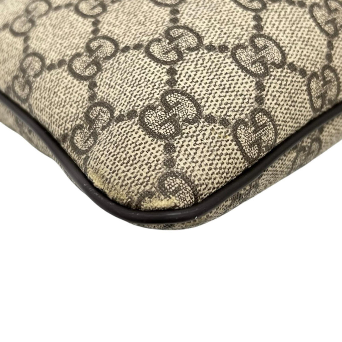 Gucci Brown Gg Supreme Canvas Crossbody Bag Messenger Bag (Pre-Owned)